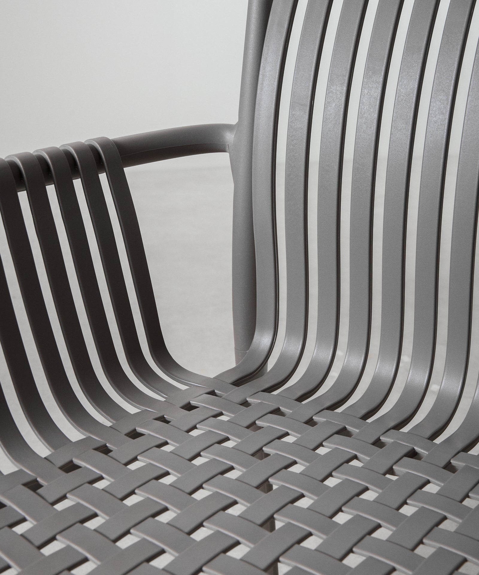 55771541832066 Silla de Polipropileno con Reposabrazos Salma Sillas de Plástico Northdeco