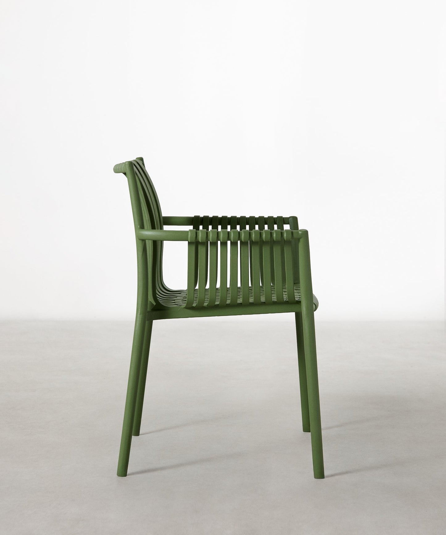 55771541799298 Silla de Polipropileno con Reposabrazos Salma Sillas de Plástico Northdeco