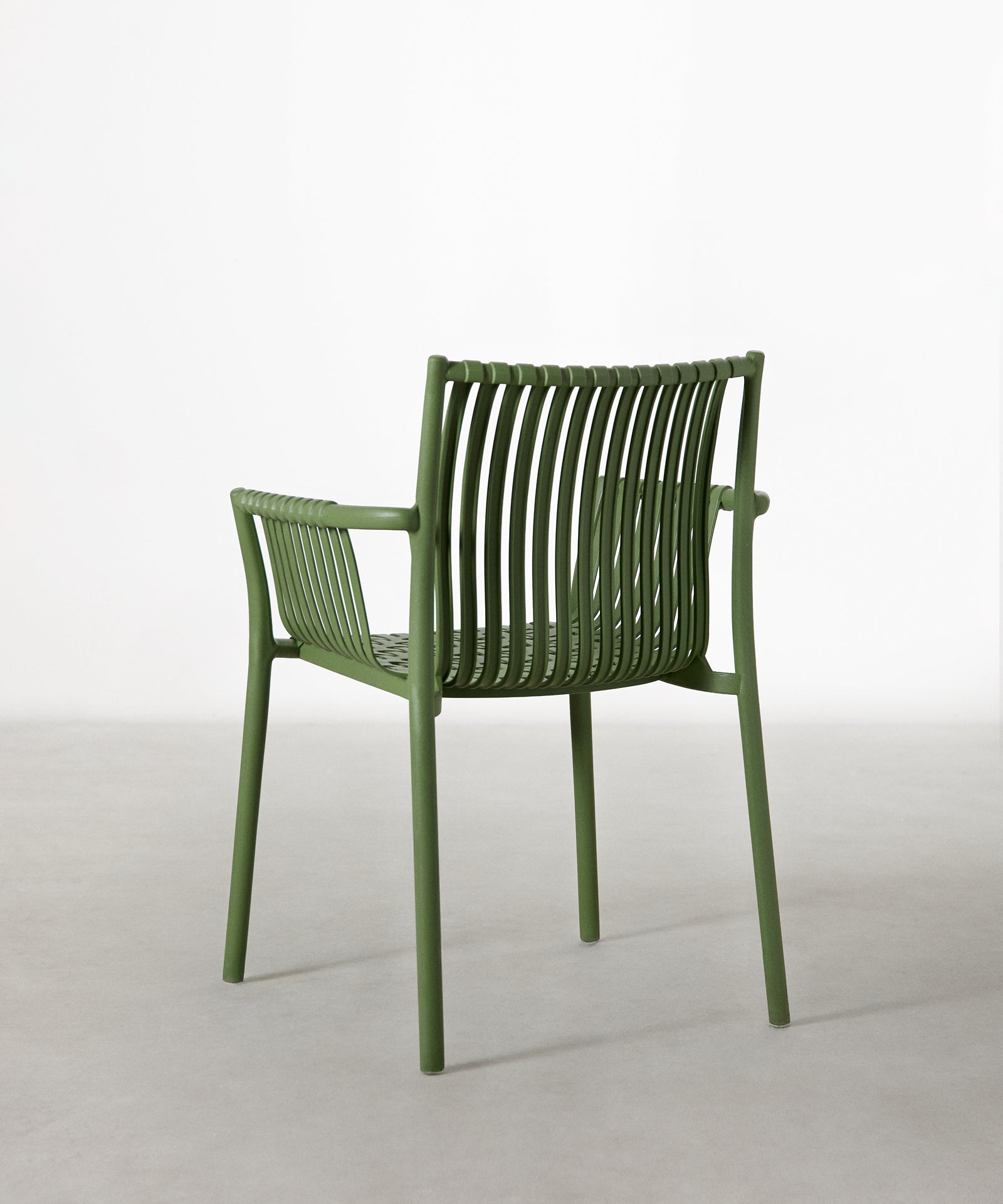 55771541799298 Silla de Polipropileno con Reposabrazos Salma Sillas de Plástico Northdeco