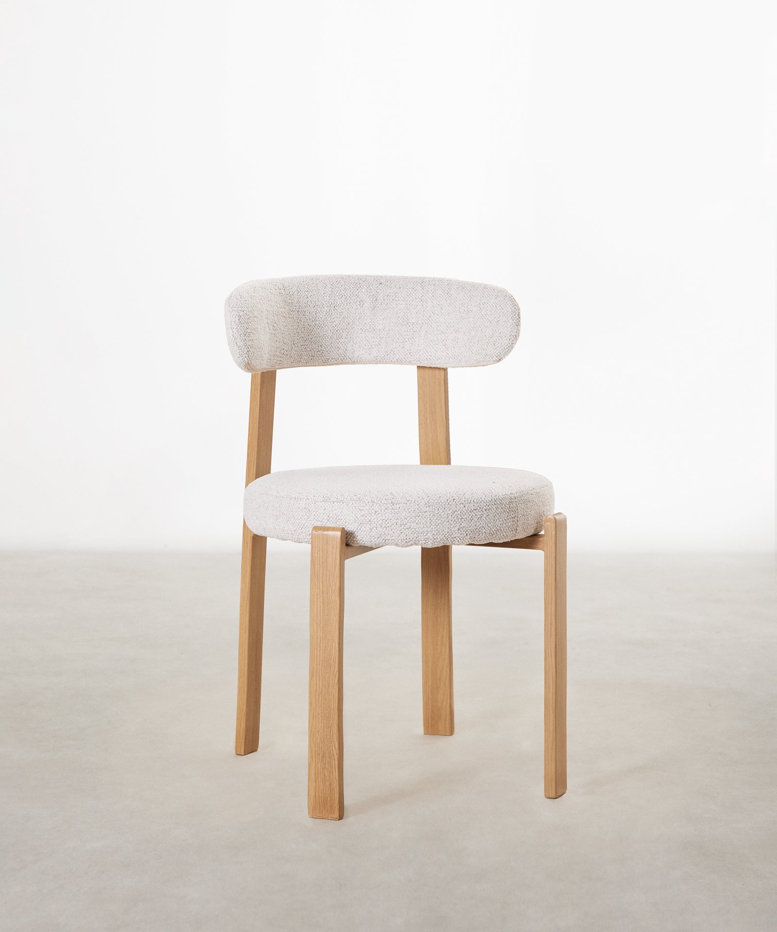 55629080199554 ND-0962 Sillas tapizadas Northdeco