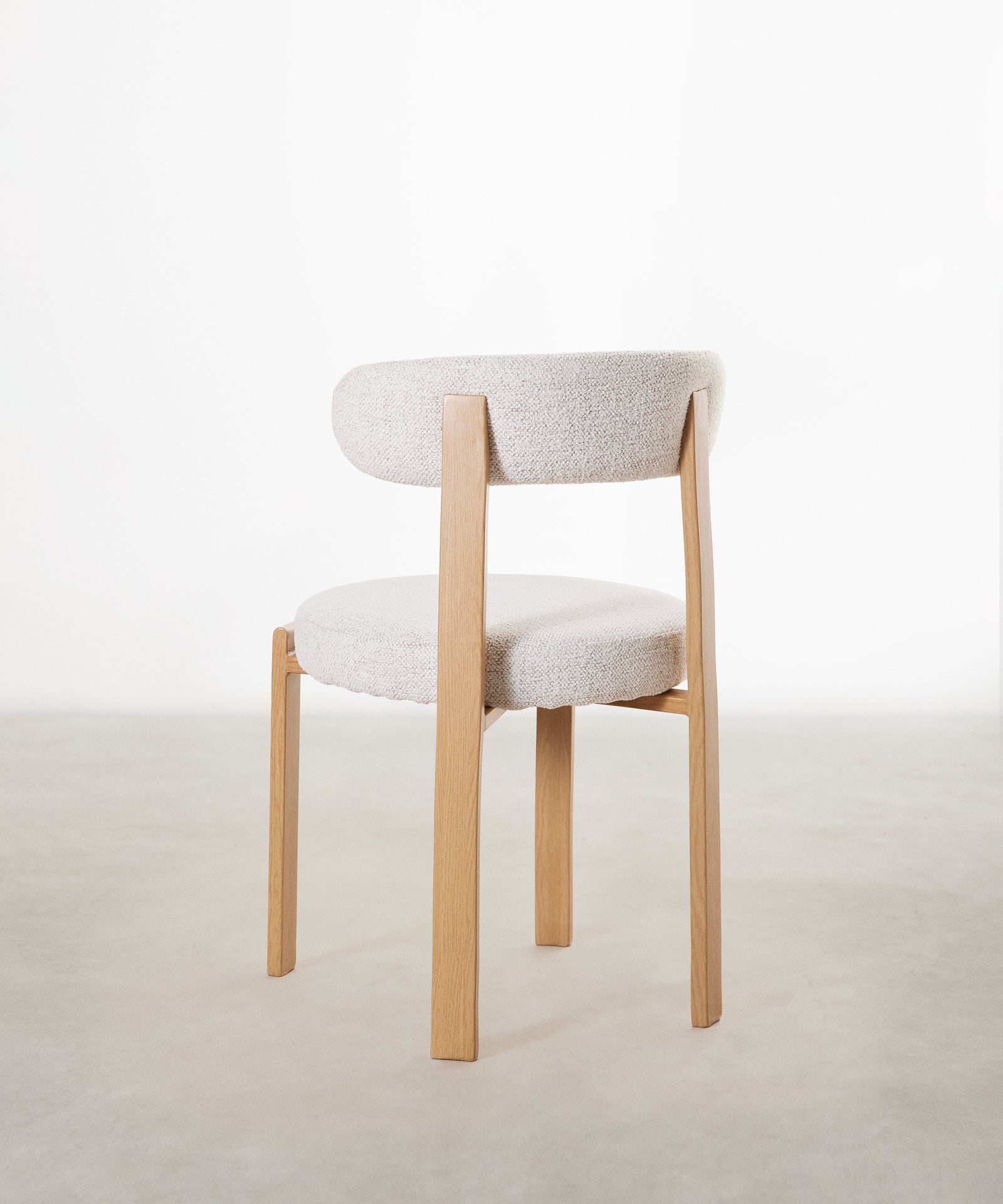 55629080199554 ND-0962 Sillas tapizadas Northdeco