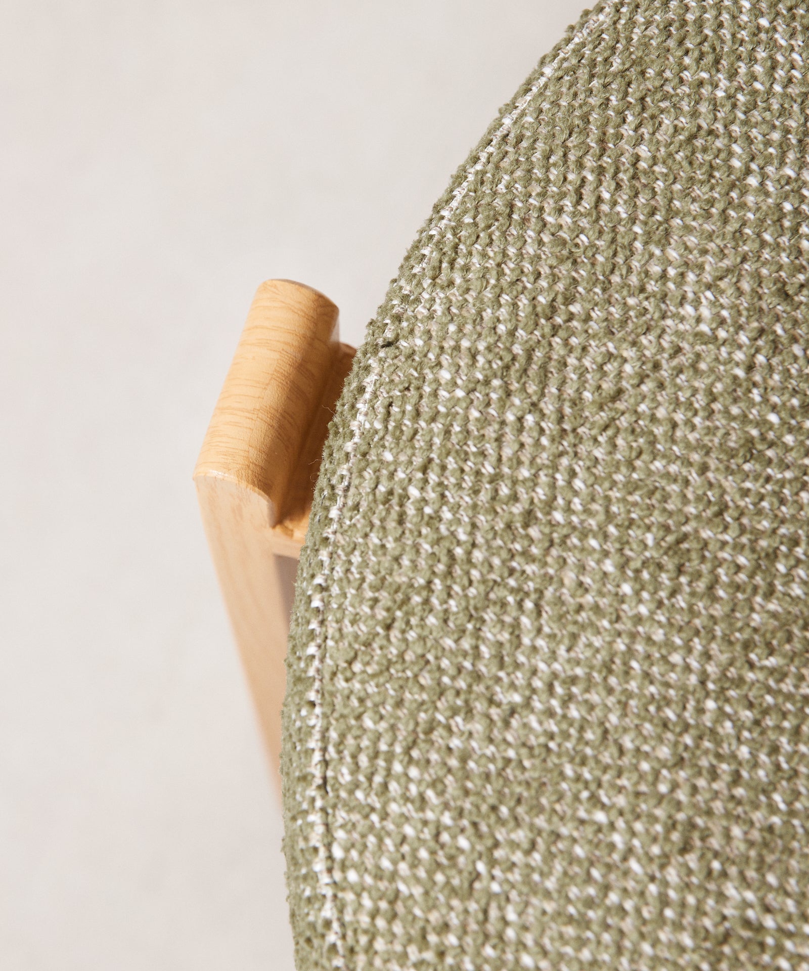 55629080166786 ND-0962 Sillas tapizadas Northdeco