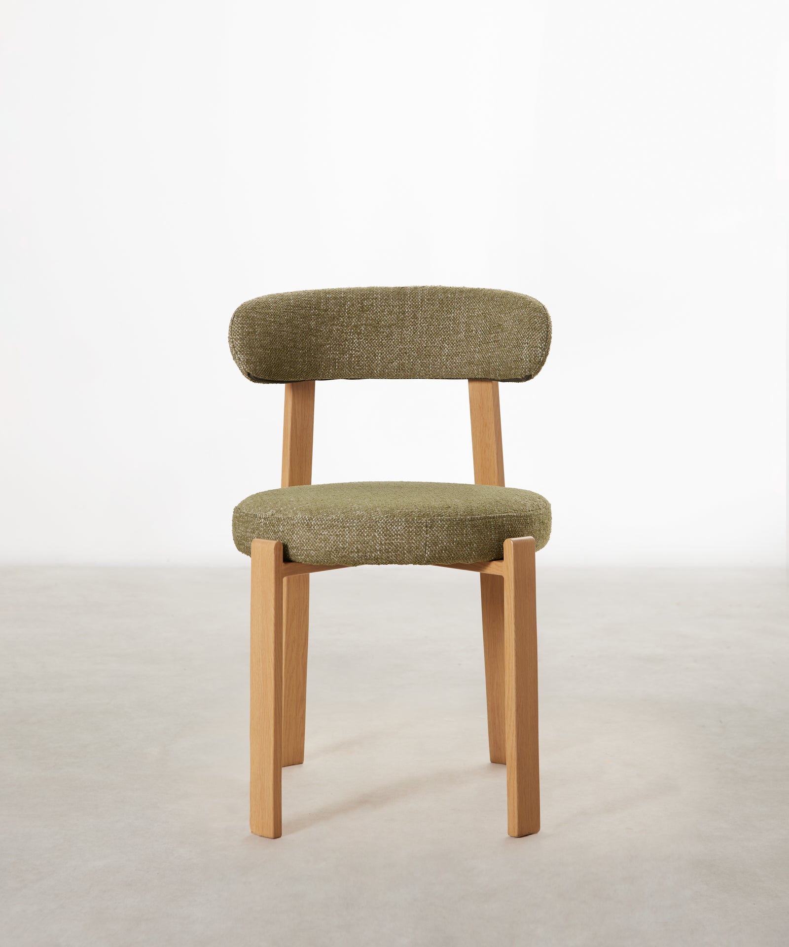 55629080166786 ND-0962 Sillas tapizadas Northdeco