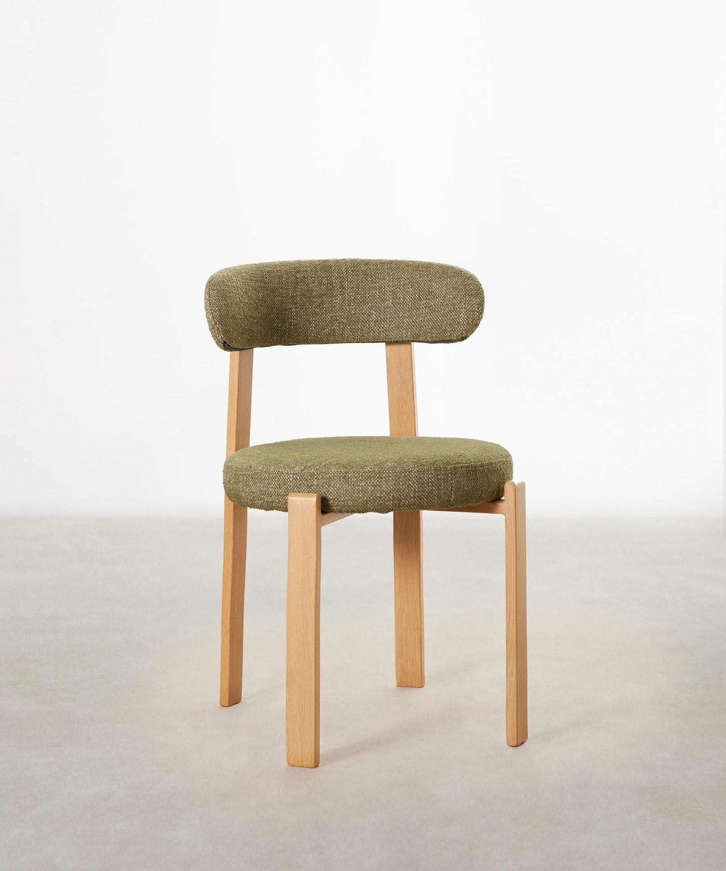 55629080166786 ND-0962 Sillas tapizadas Northdeco