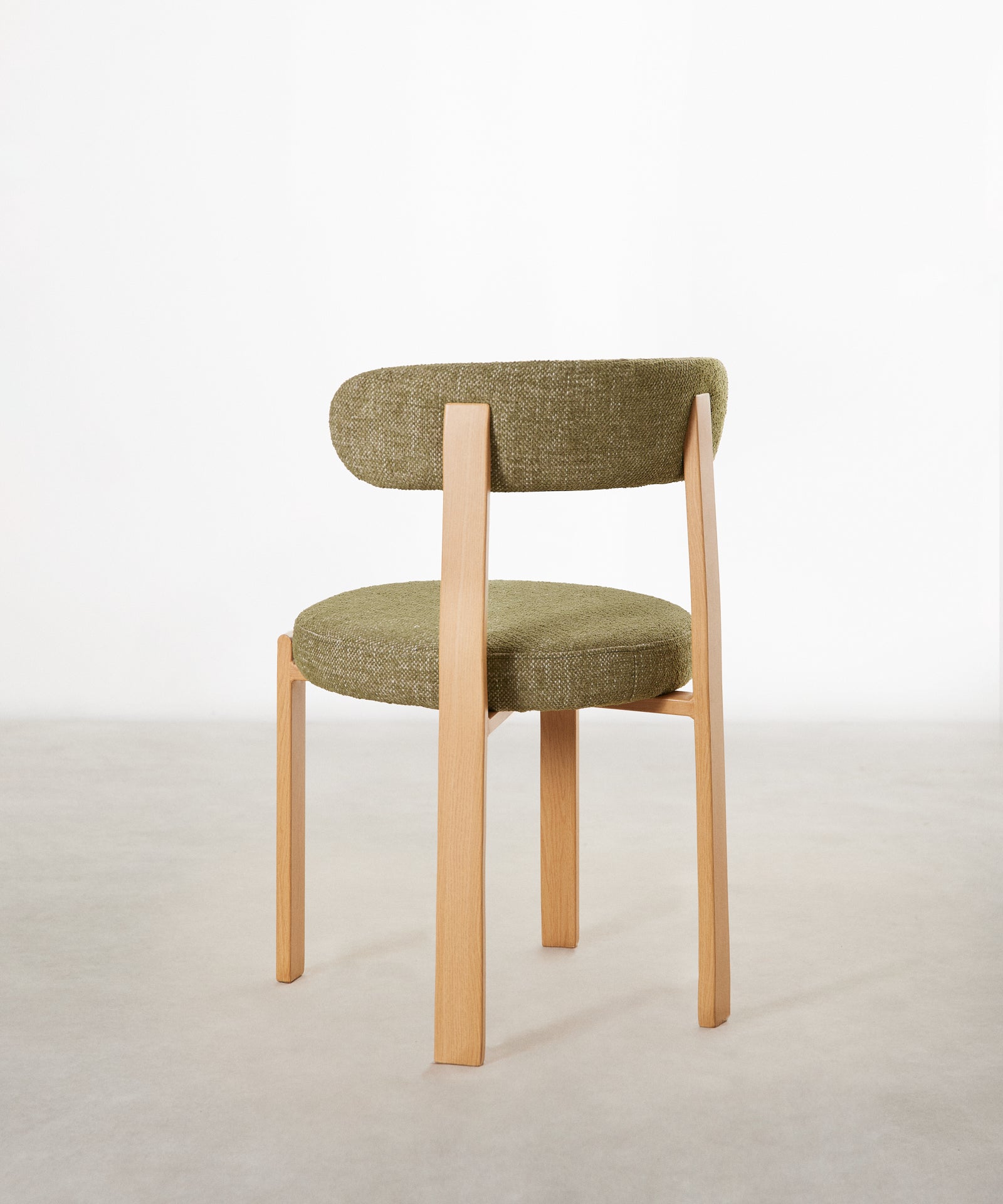 55629080166786 ND-0962 Sillas tapizadas Northdeco