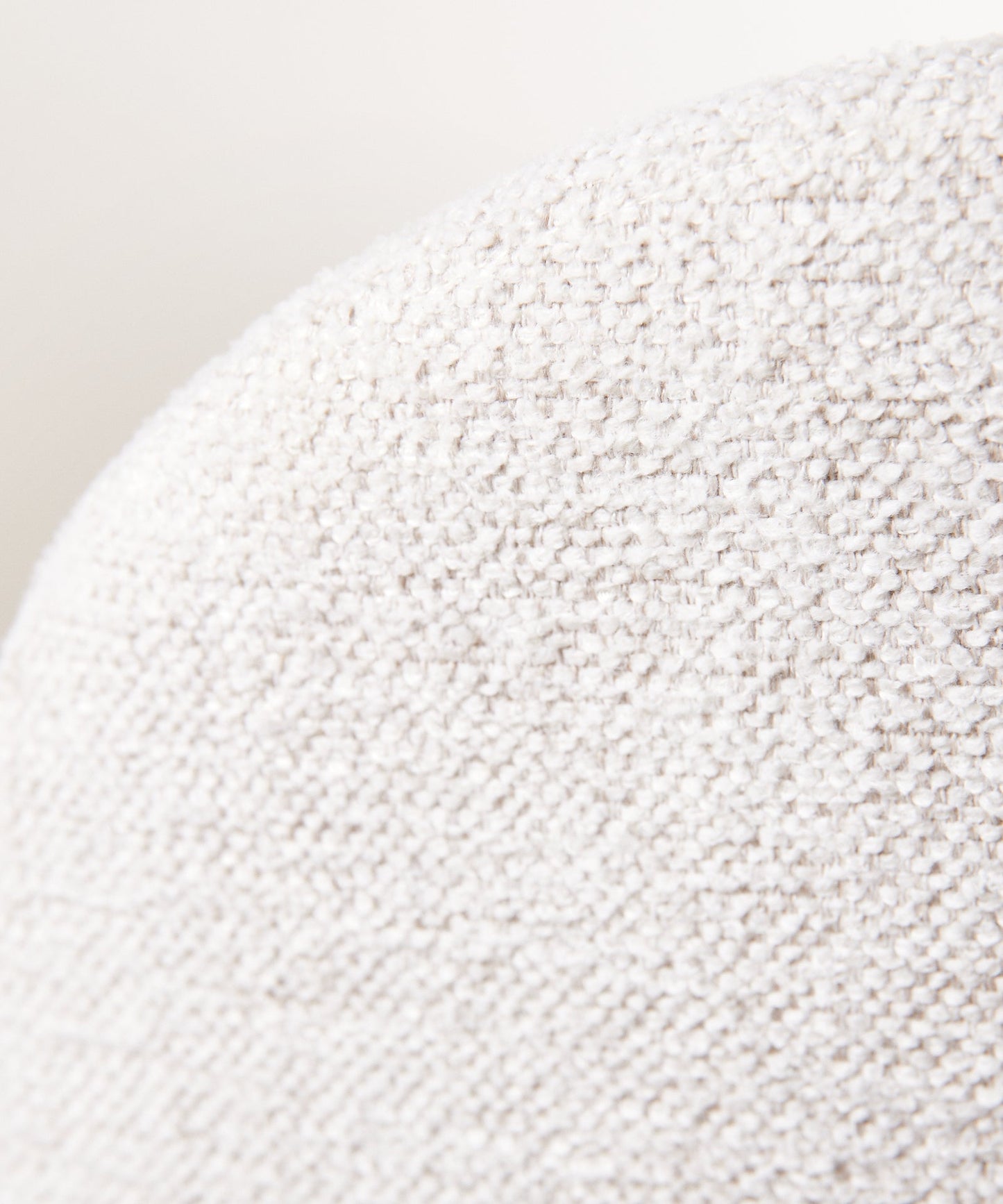 55651928506754 Silla de Comedor en Madera Tapizada Dafne Sillas tapizadas Northdeco