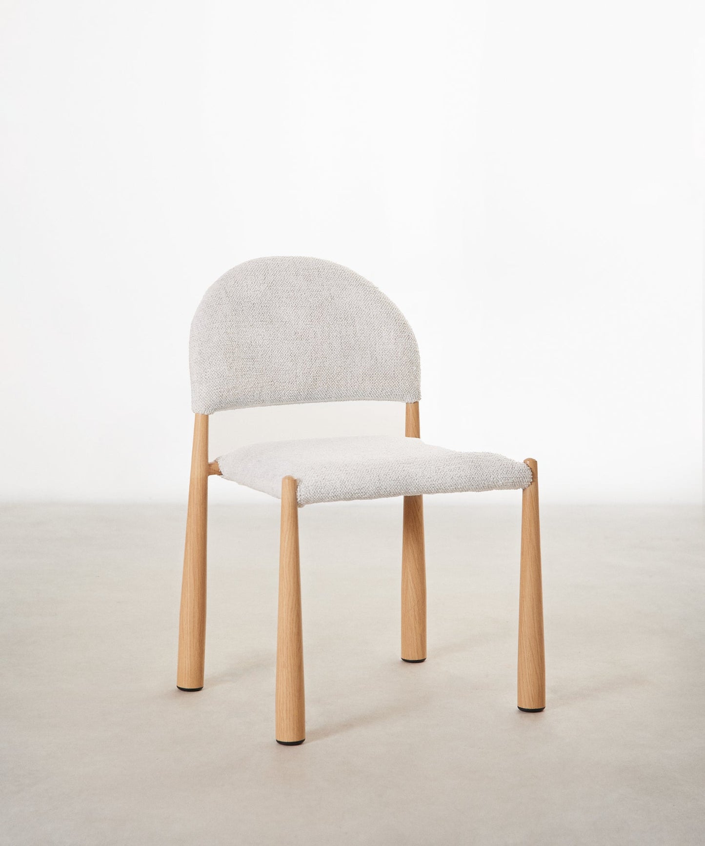 55651928506754 Silla de Comedor en Madera Tapizada Dafne Sillas tapizadas Northdeco Natural-Beige