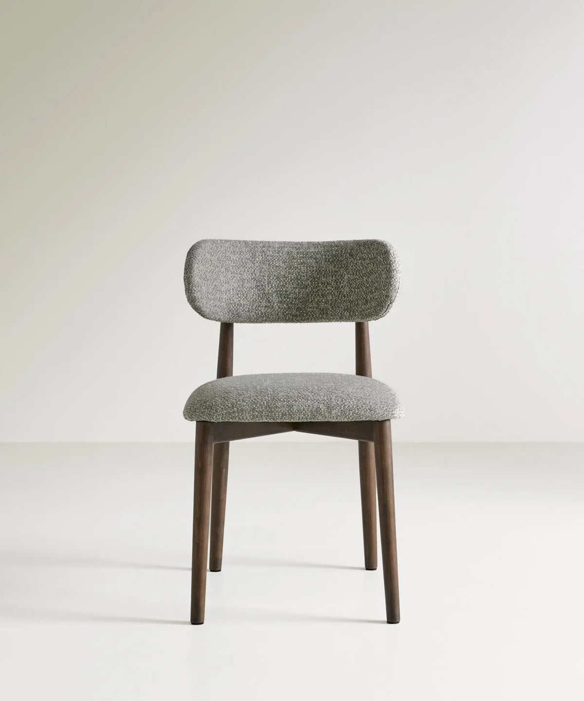 56912696082818 Silla de Comedor en Madera y Tapizada Dean Sillas Nórdicas Northdeco