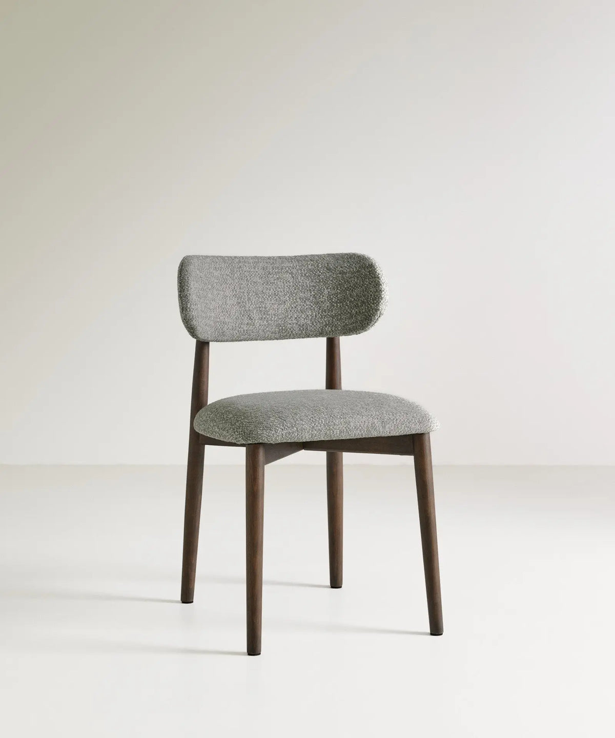 56912696082818 Silla de Comedor en Madera y Tapizada Dean Sillas Nórdicas Northdeco