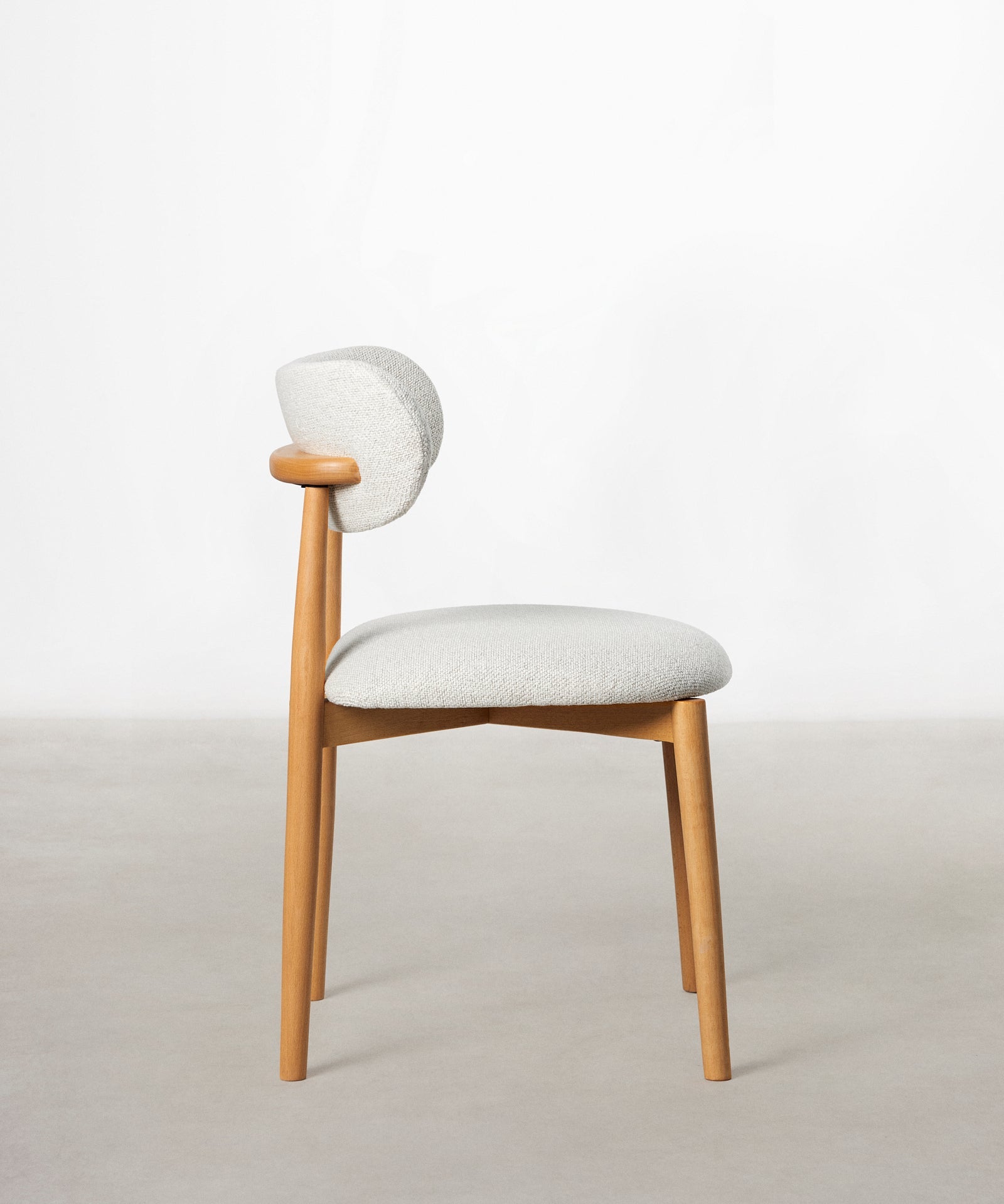 55966739988866 Silla de Comedor en Madera y Tapizada Dean Sillas Nórdicas Northdeco