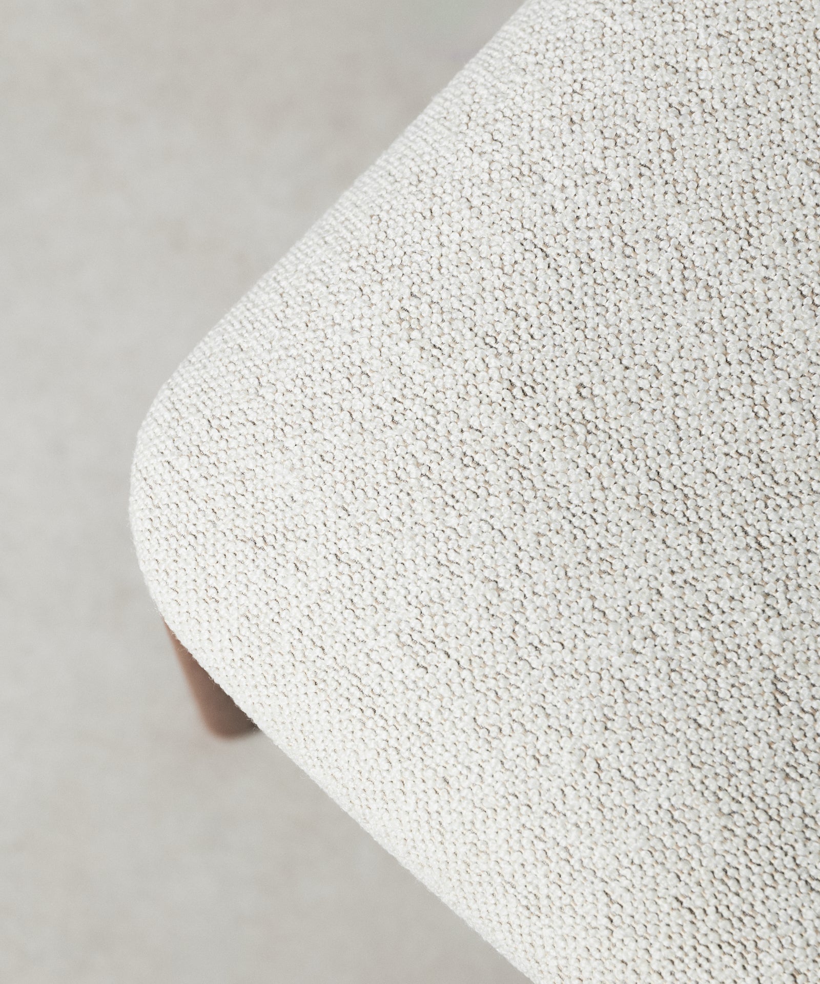 55966934237570 Silla de Comedor en Madera y Tapizada Dean Sillas Nórdicas Northdeco