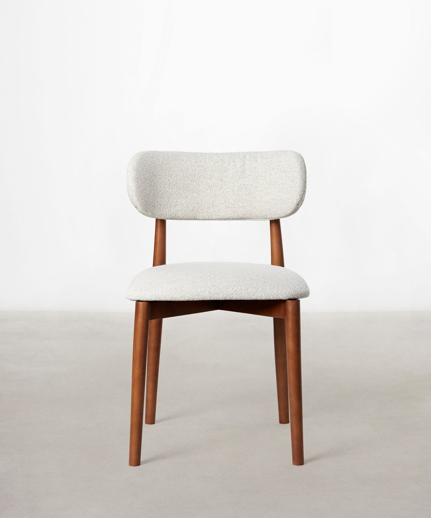 55966934237570 Silla de Comedor en Madera y Tapizada Dean Sillas Nórdicas Northdeco