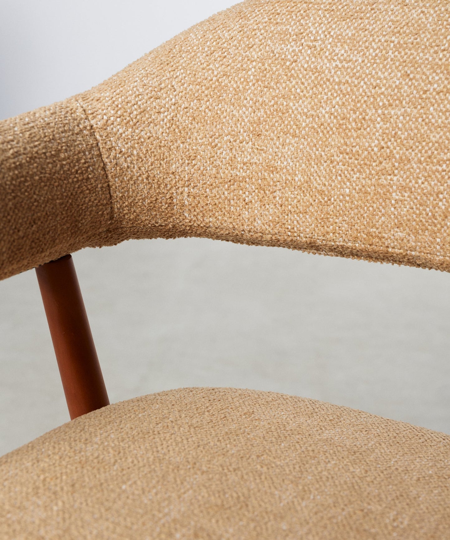 56017383588226 Silla de Comedor en Metal Tapizada Tesa Sillas Nórdicas Northdeco