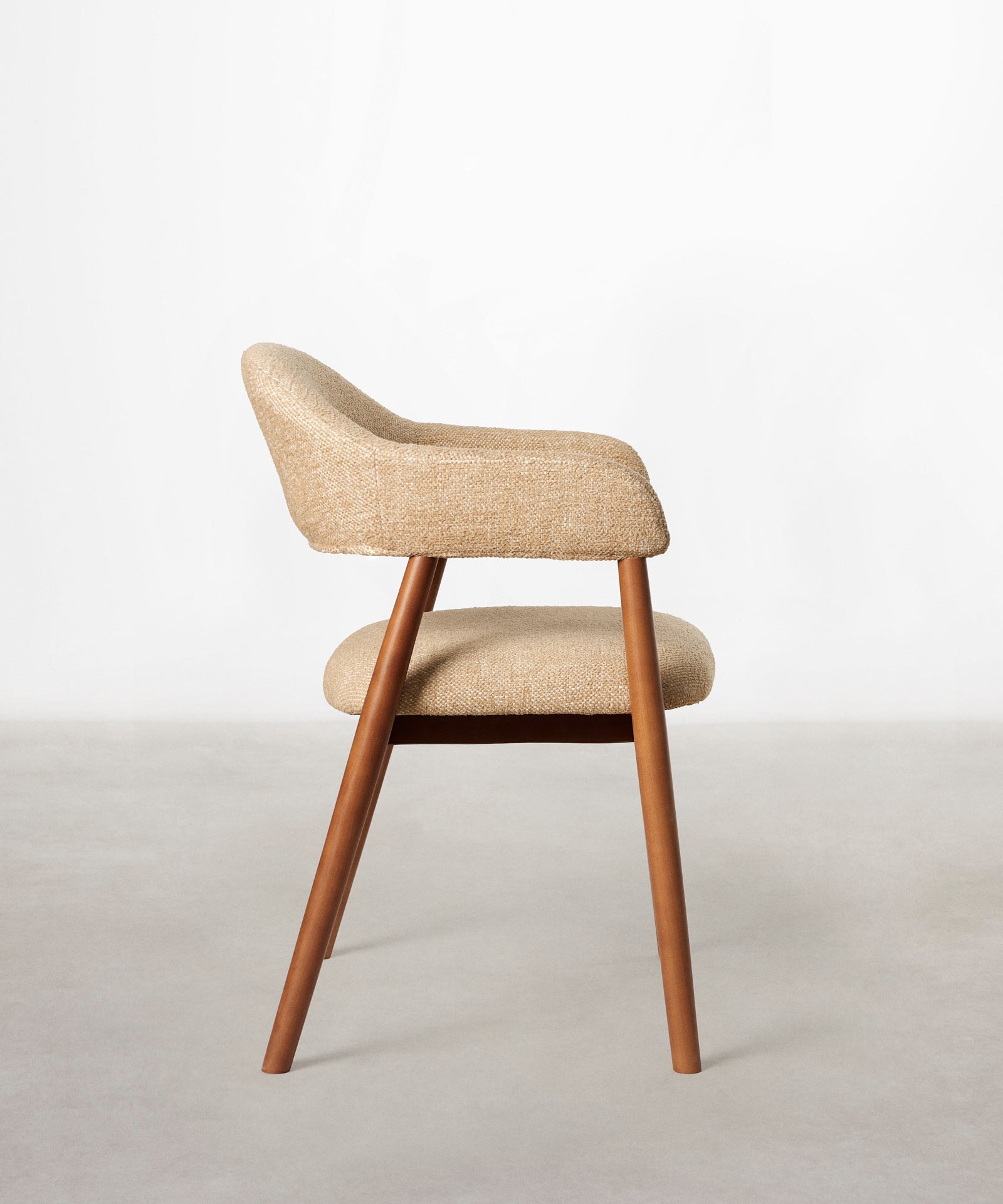 56017383588226 Silla de Comedor en Metal Tapizada Tesa Sillas Nórdicas Northdeco