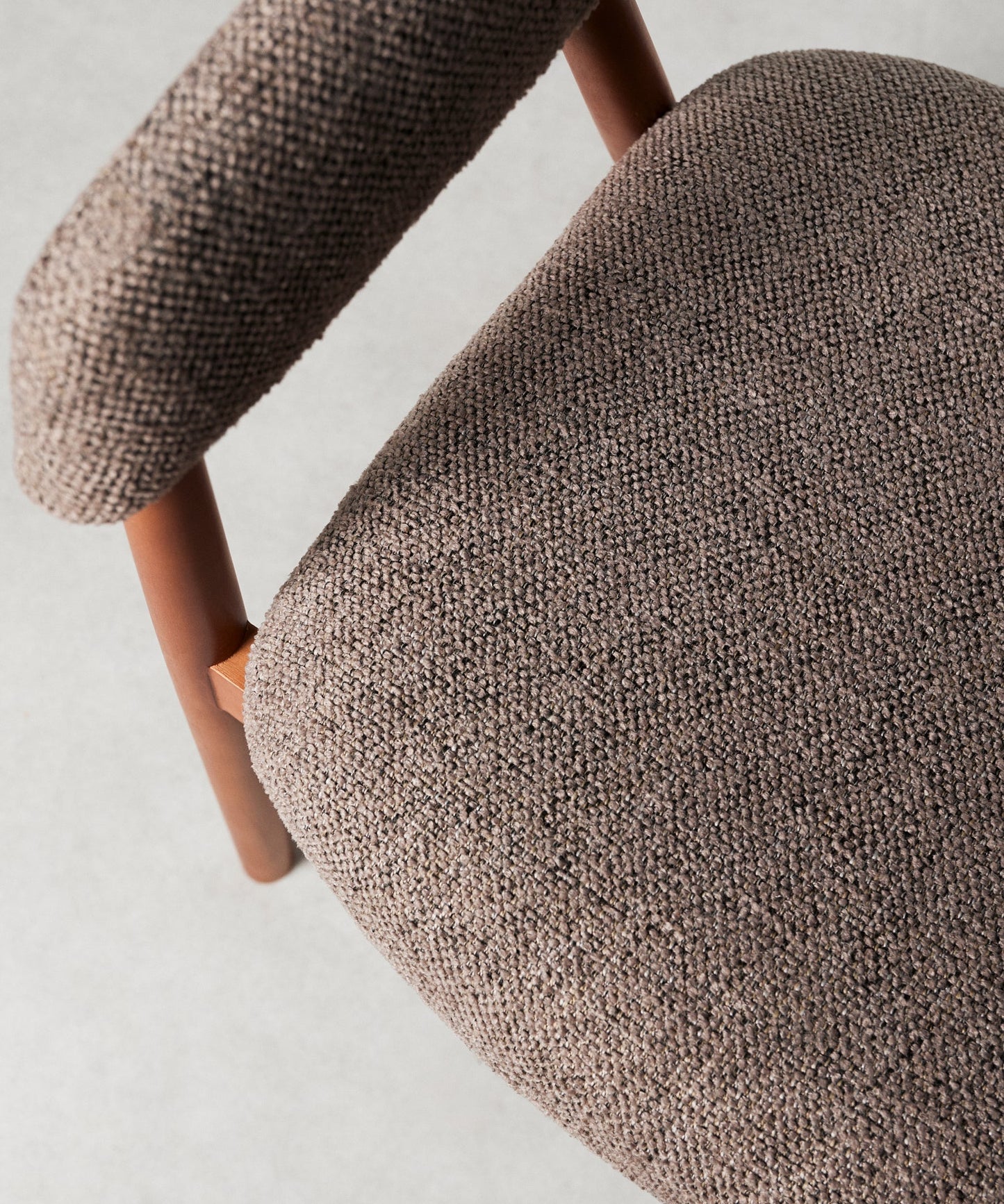 56017383522690 Silla de Comedor en Metal Tapizada Tesa Sillas Nórdicas Northdeco