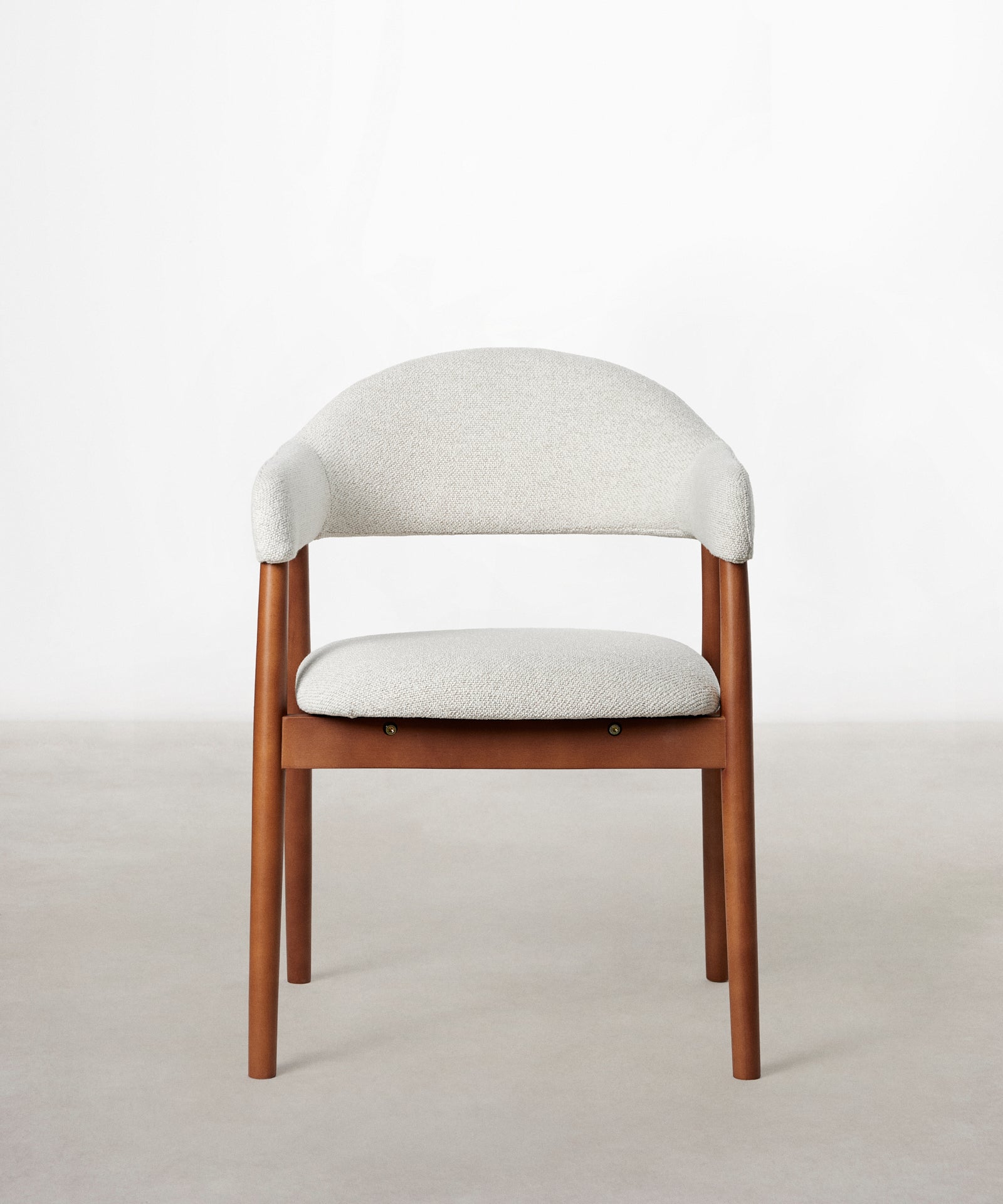 56017383457154 Silla de Comedor en Metal Tapizada Tesa Sillas Nórdicas Northdeco