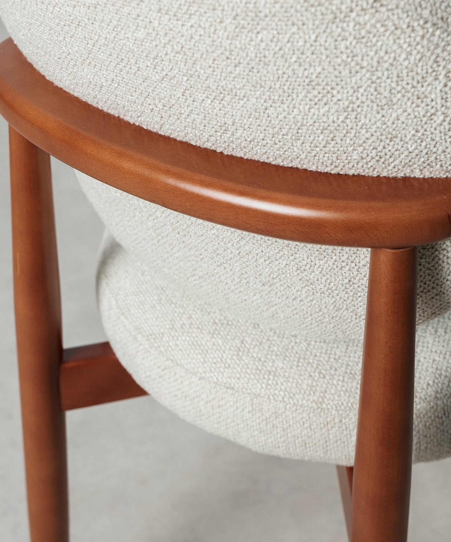 56017435918722 Silla de Comedor en Madera Tapizada Sonna Sillas Nórdicas Northdeco