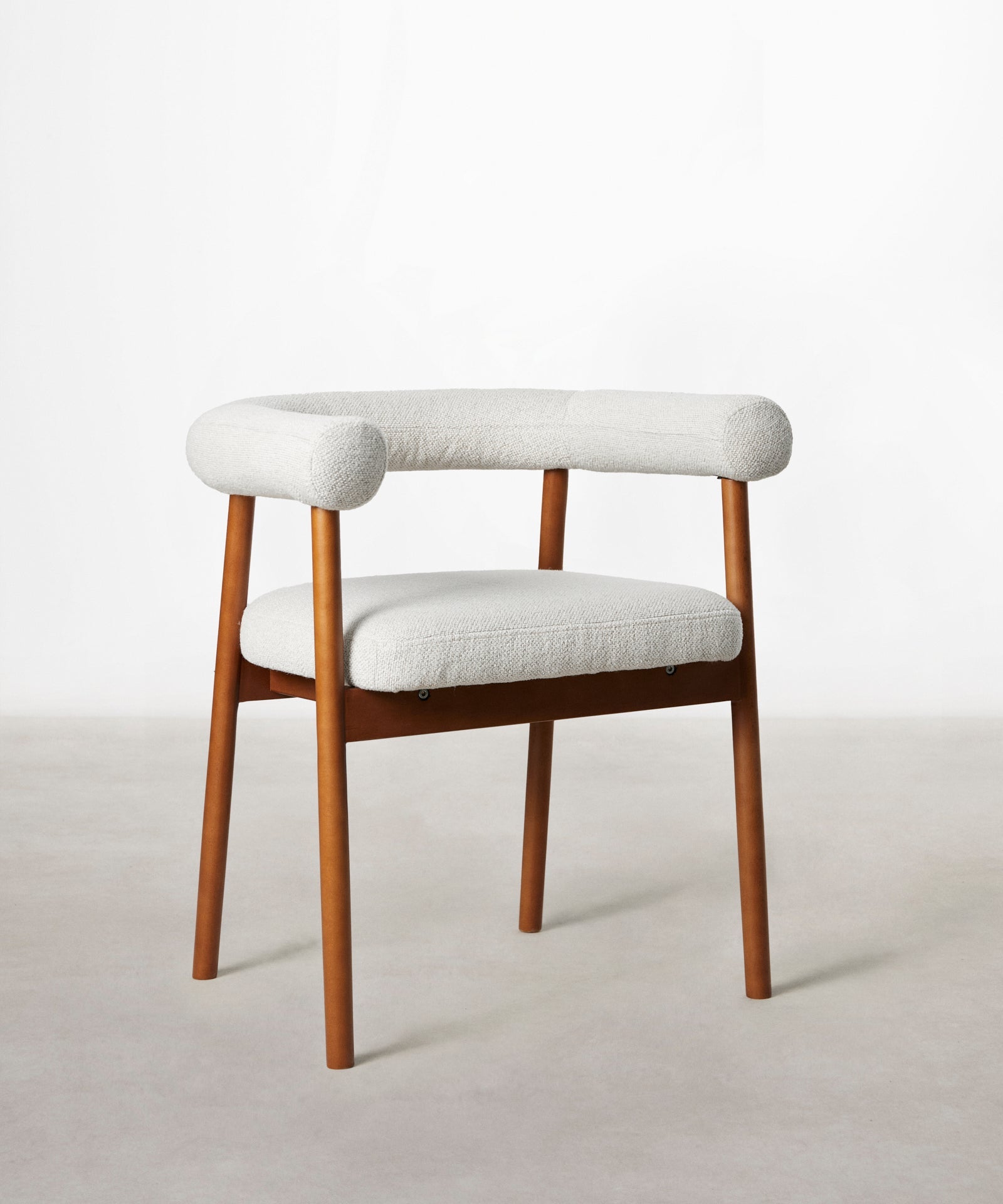 55965614473602 Silla de Comedor en Madera y Tapizada Sparks Sillas Nórdicas Northdeco