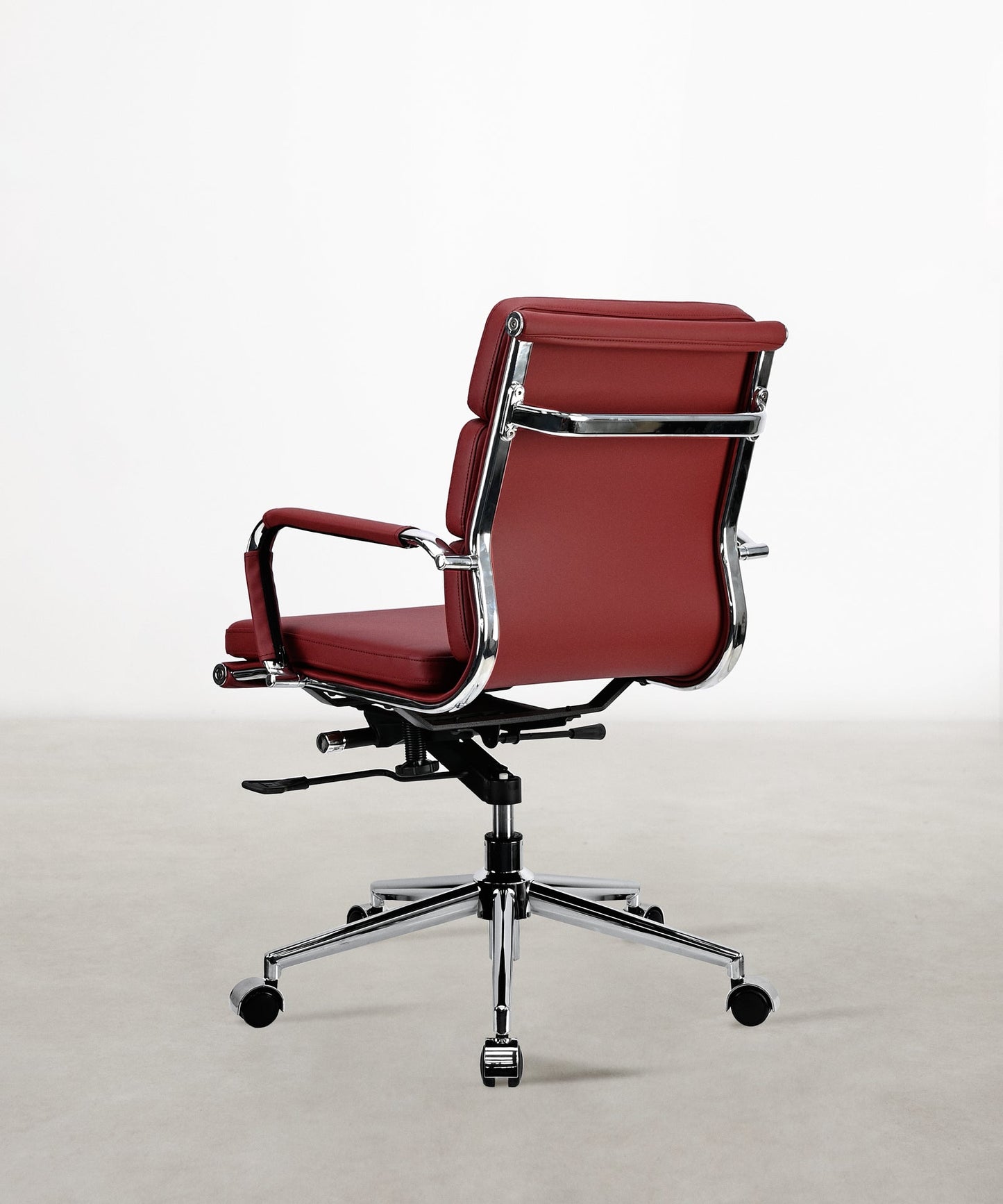 55814755418498 Silla de Oficina en Polipiel Low Base Adalia - Color Edition Sillas de Oficina Northdeco