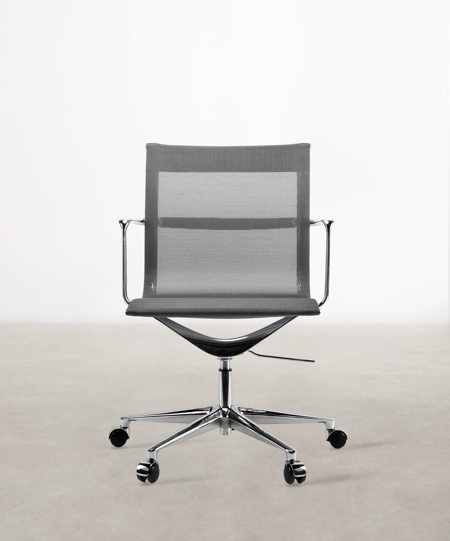 55855794749826 Silla de Oficina en Malla Low Base Forbes Sillas de Oficina Northdeco