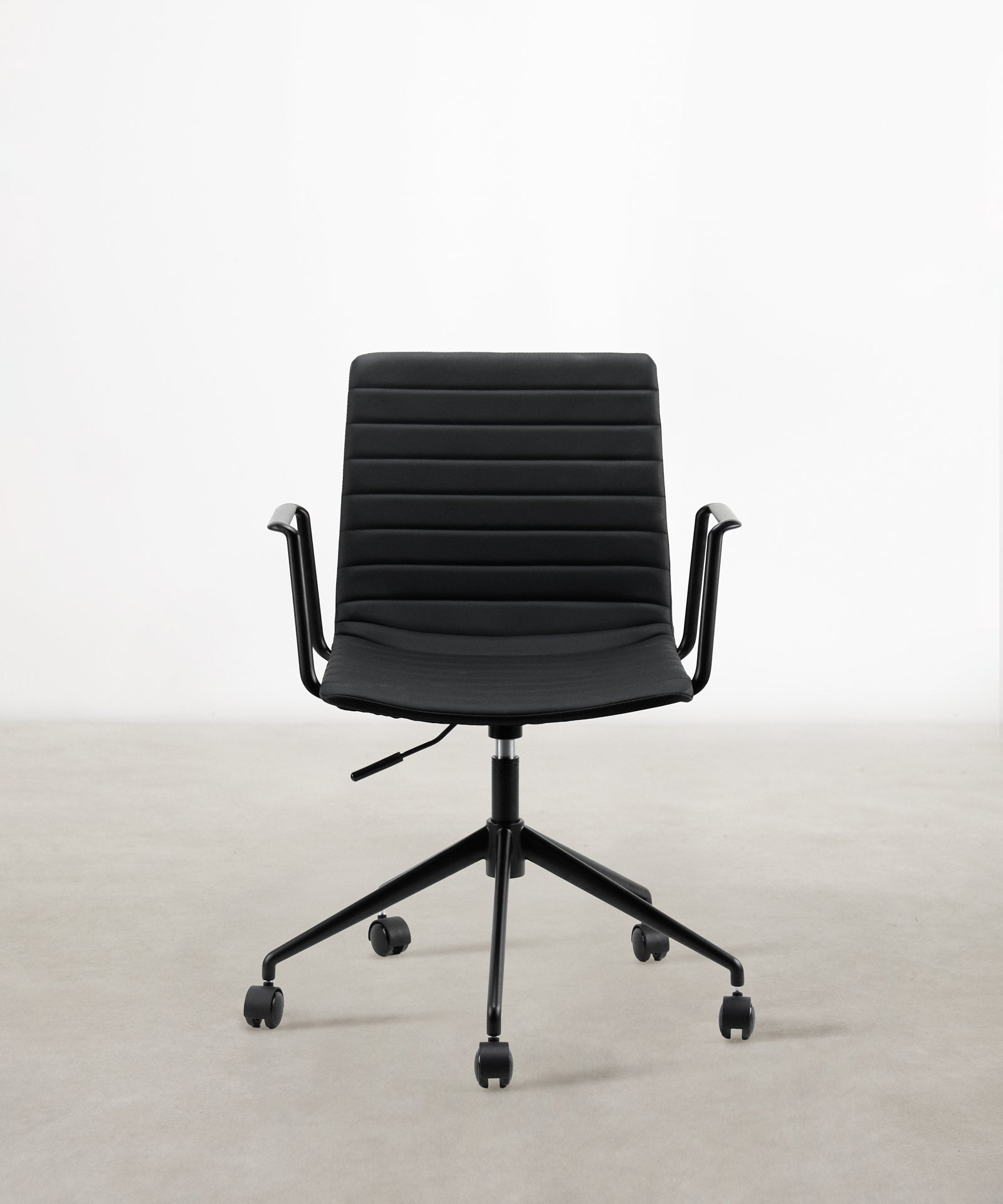 55948075958658 Silla de Escritorio Tapizada Jamie Low Back - Black Edition Sillas de Oficina Northdeco