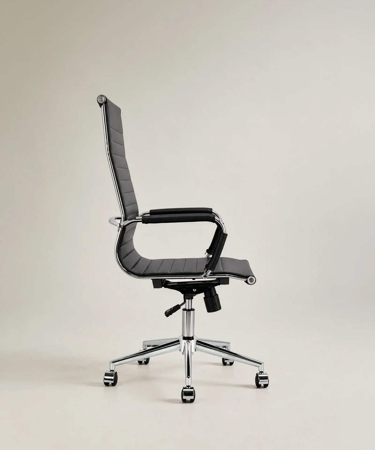 56167692599682 Silla de Oficina en Polipiel High Base Larsen Sillas de Oficina Northdeco
