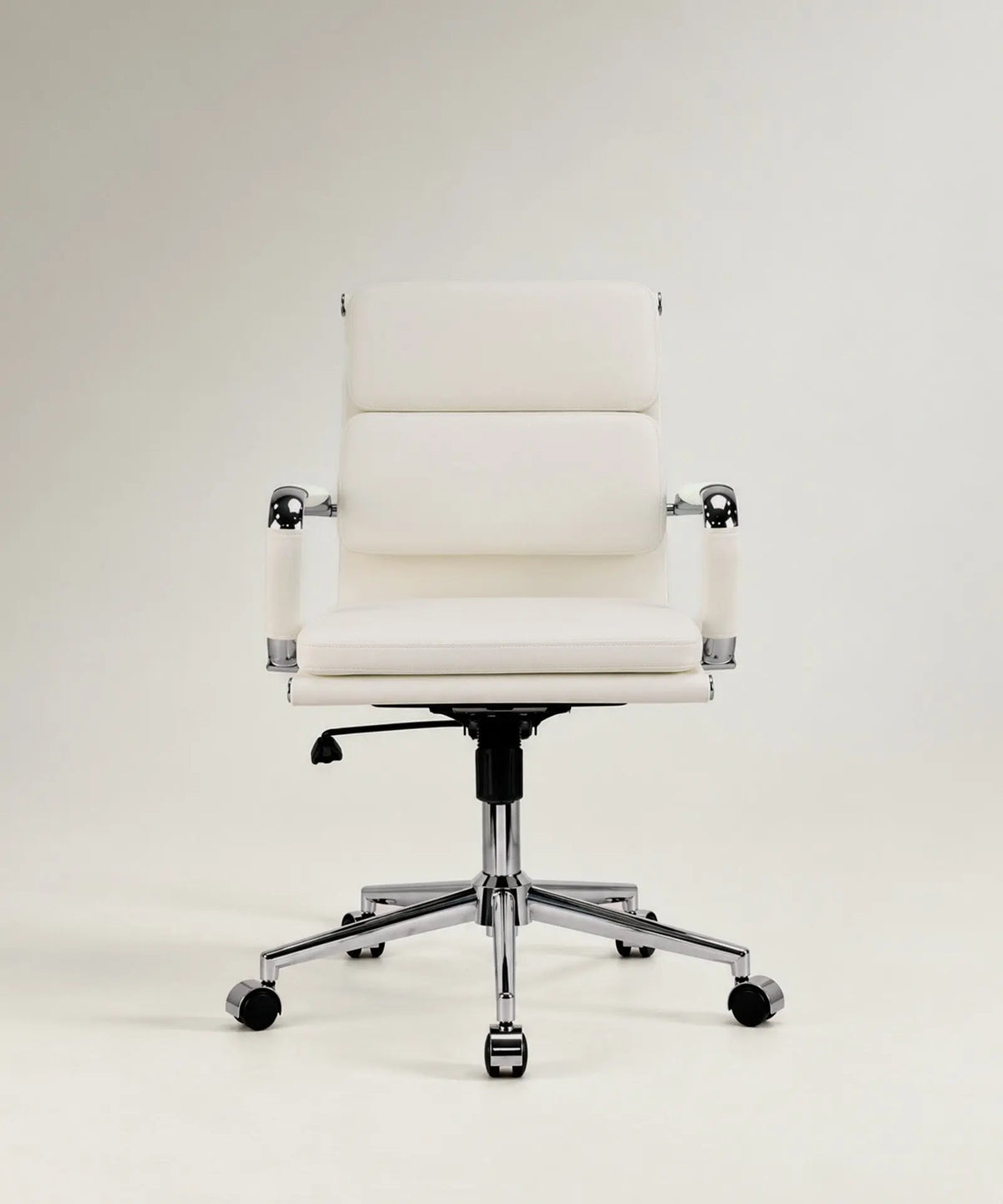 56909945700738 Silla de Oficina en Polipiel Low Back Jackson Sillas de Oficina Northdeco