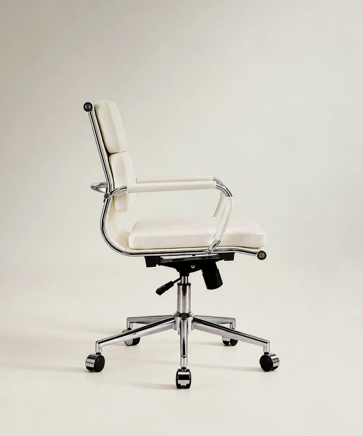 56909945700738 Silla de Oficina en Polipiel Low Back Jackson Sillas de Oficina Northdeco