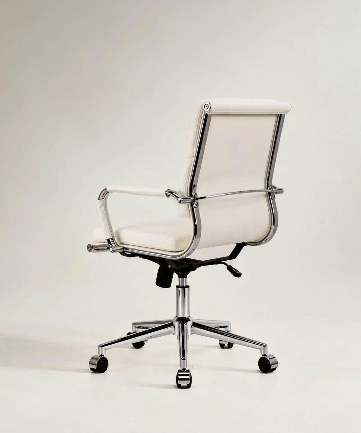 56909945700738 Silla de Oficina en Polipiel Low Back Jackson Sillas de Oficina Northdeco