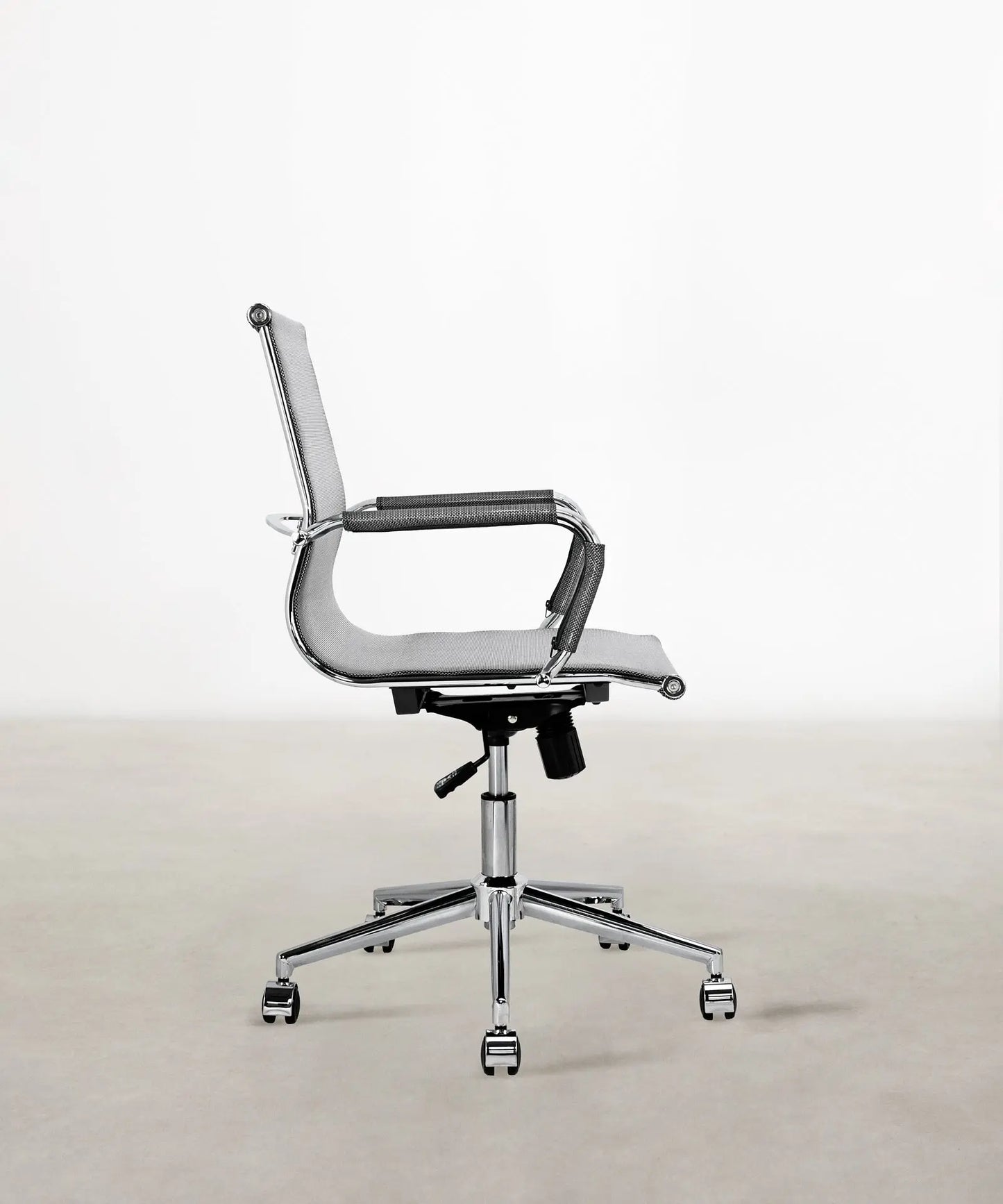 56089111953794 Silla de Oficina de Malla Sianca Low Base Sillas Oficina Northdeco