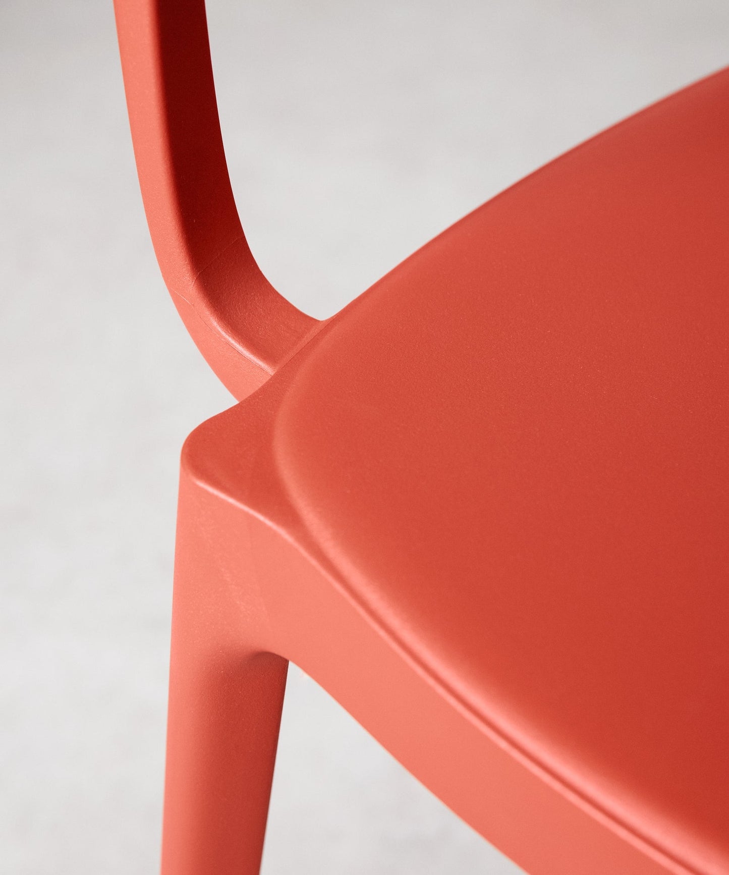 56381843702146 ND-1011 Sillas de Plástico Northdeco