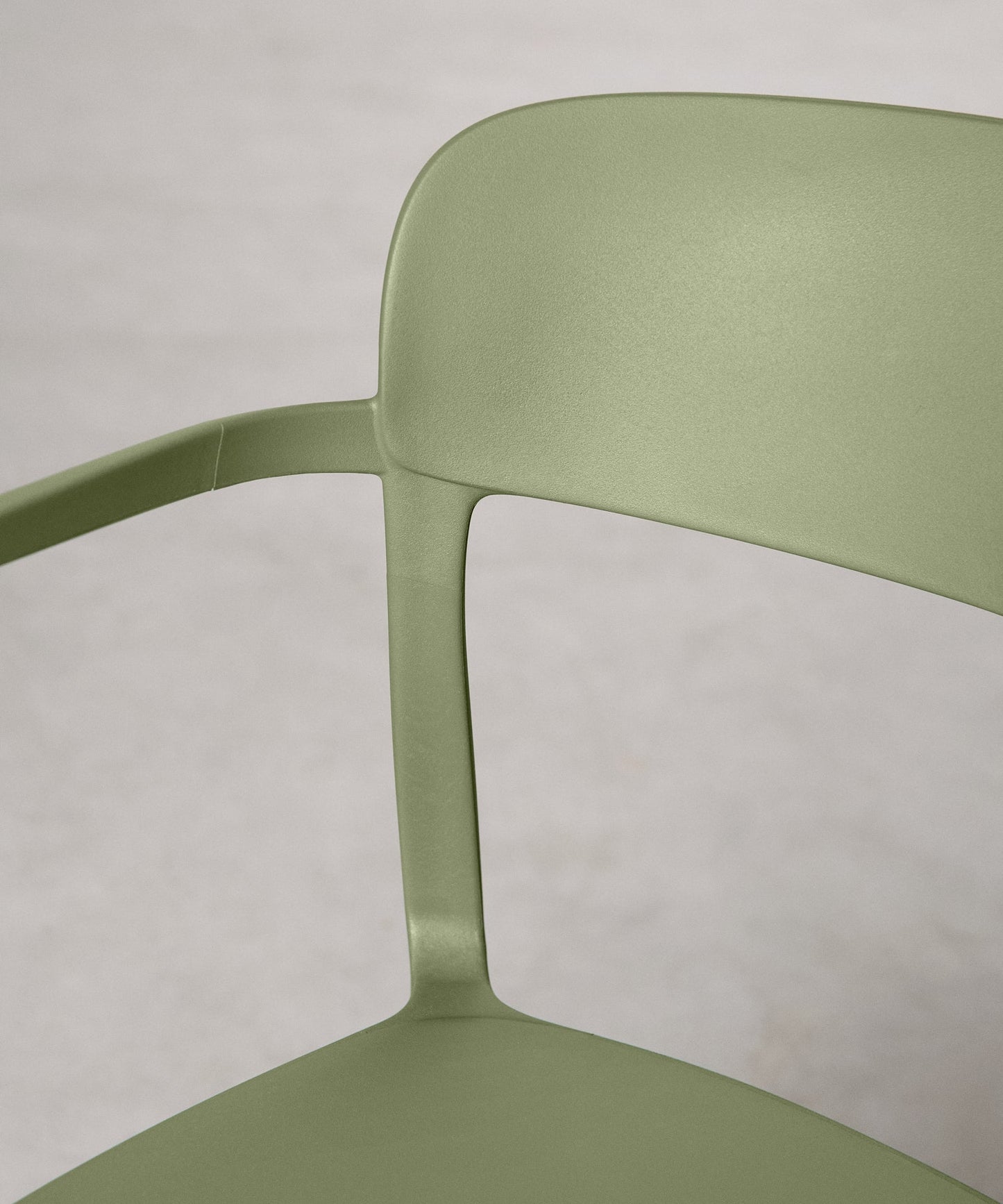 56381843734914 ND-1011 Sillas de Plástico Northdeco