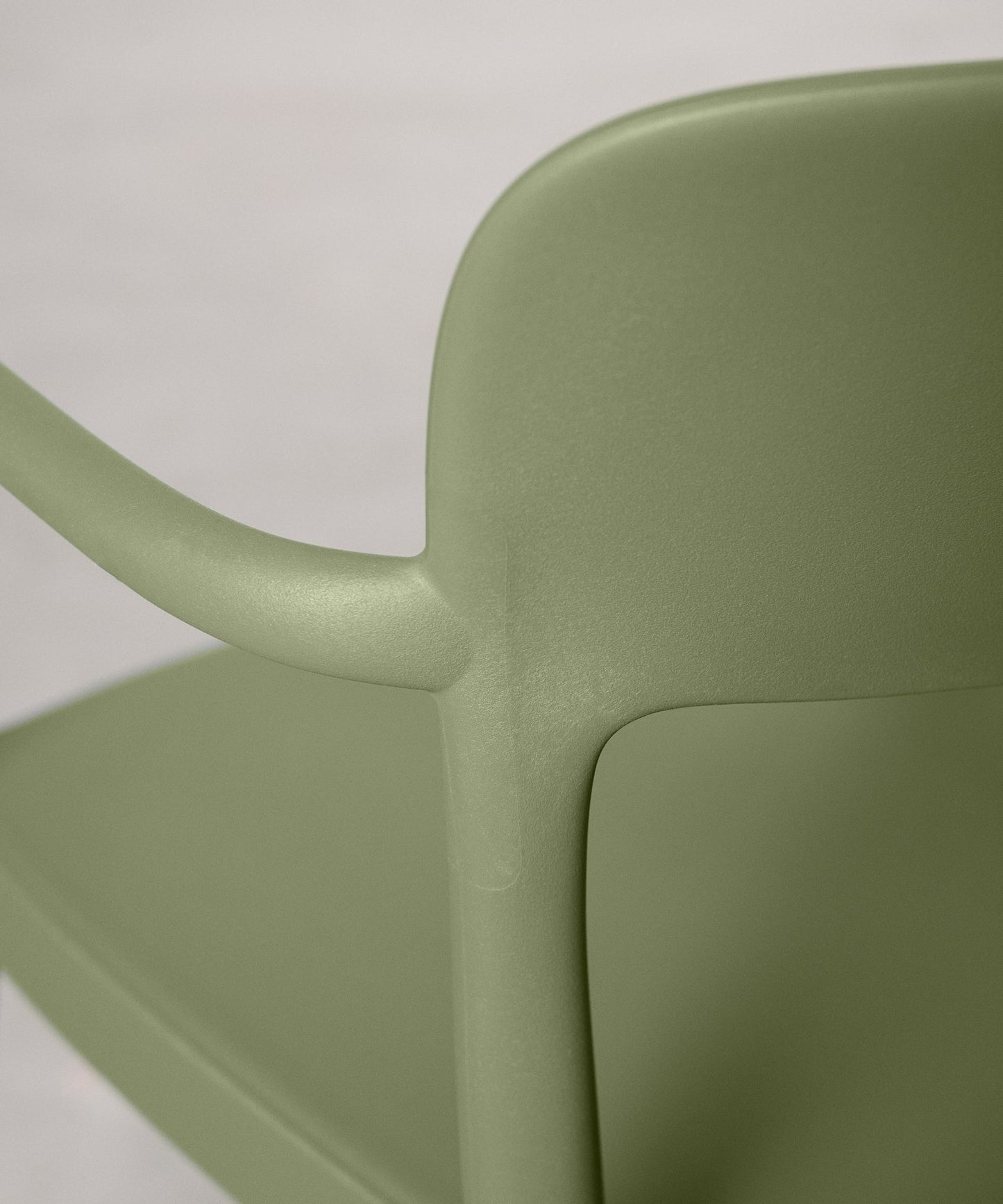 56381843734914 ND-1011 Sillas de Plástico Northdeco