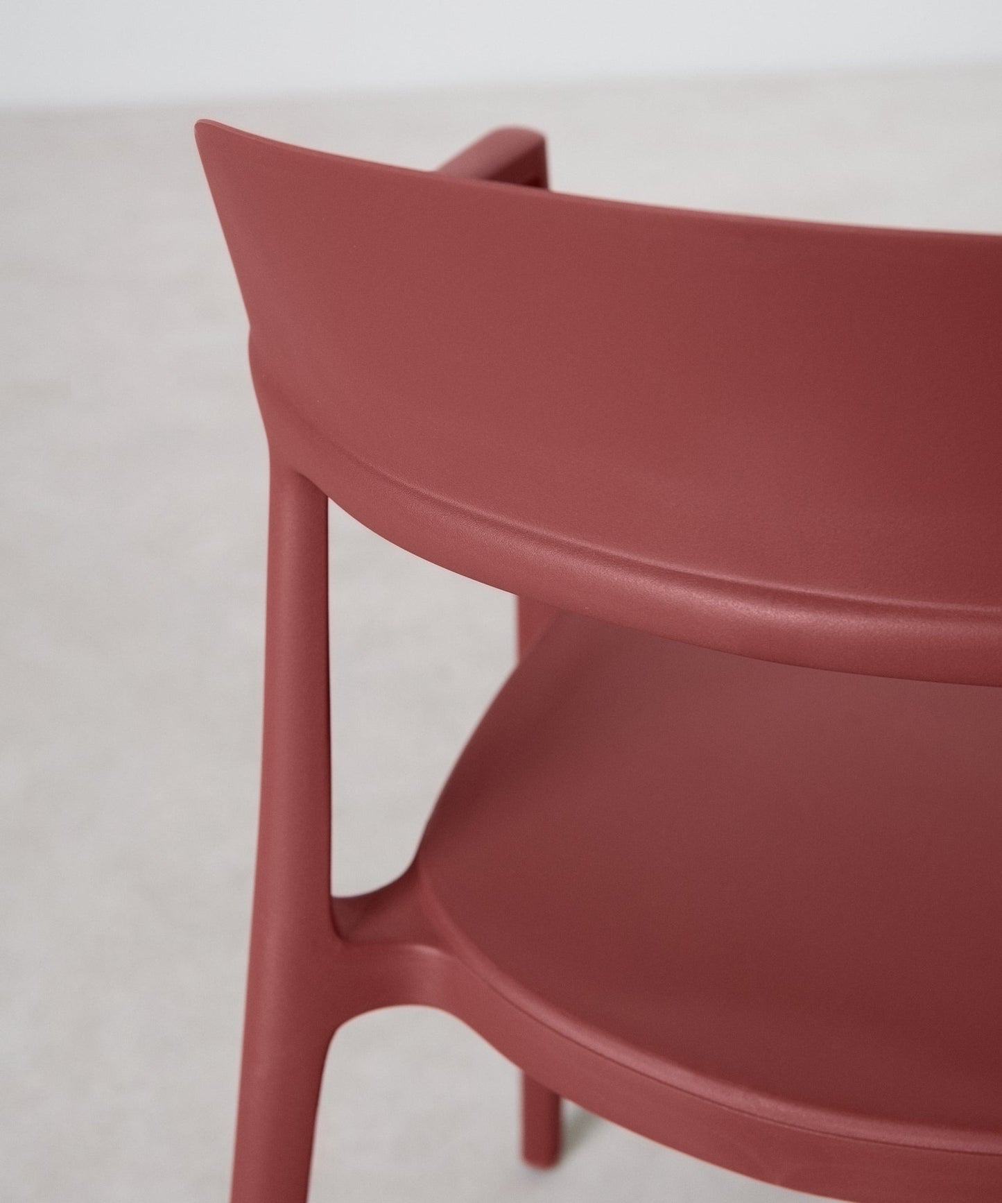 56456419836290 Silla de Polipropileno con Reposabrazos Naomi Sillas de Plástico Northdeco