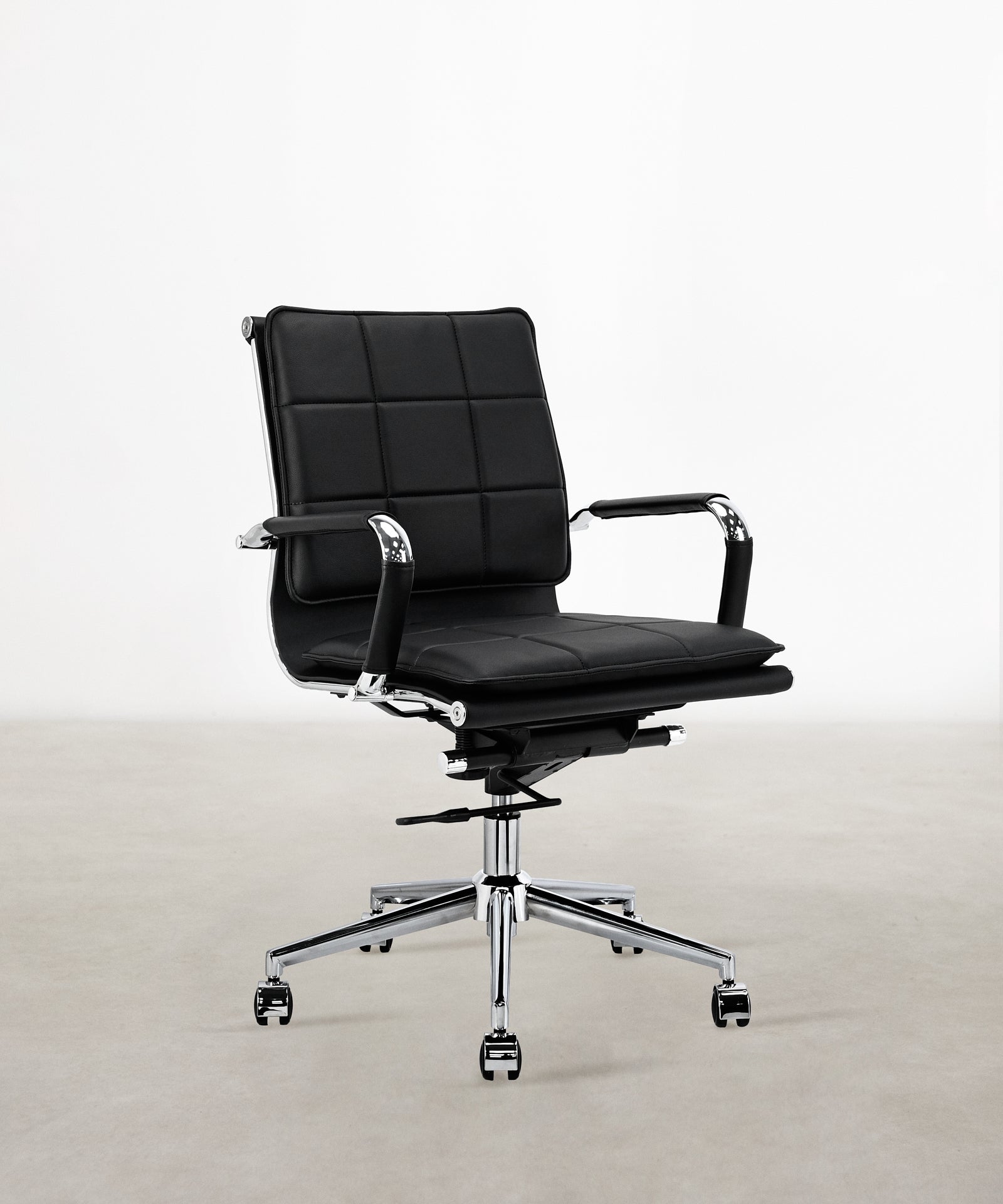 56017503158658 Silla de Oficina en Polipiel Low Base Velvet Sillas de Oficina Northdeco Negro