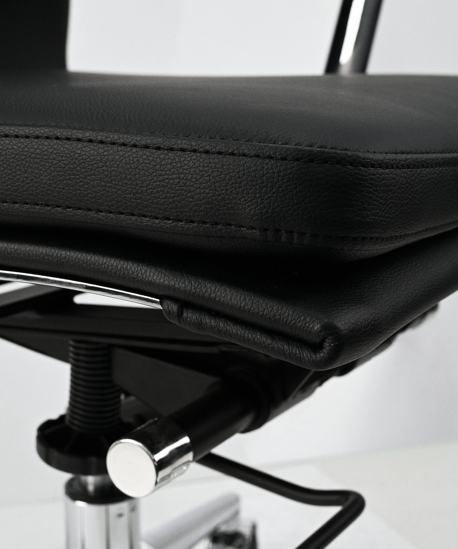 55934004887938 Silla de Oficina en Polipiel Alpha LB  Northdeco