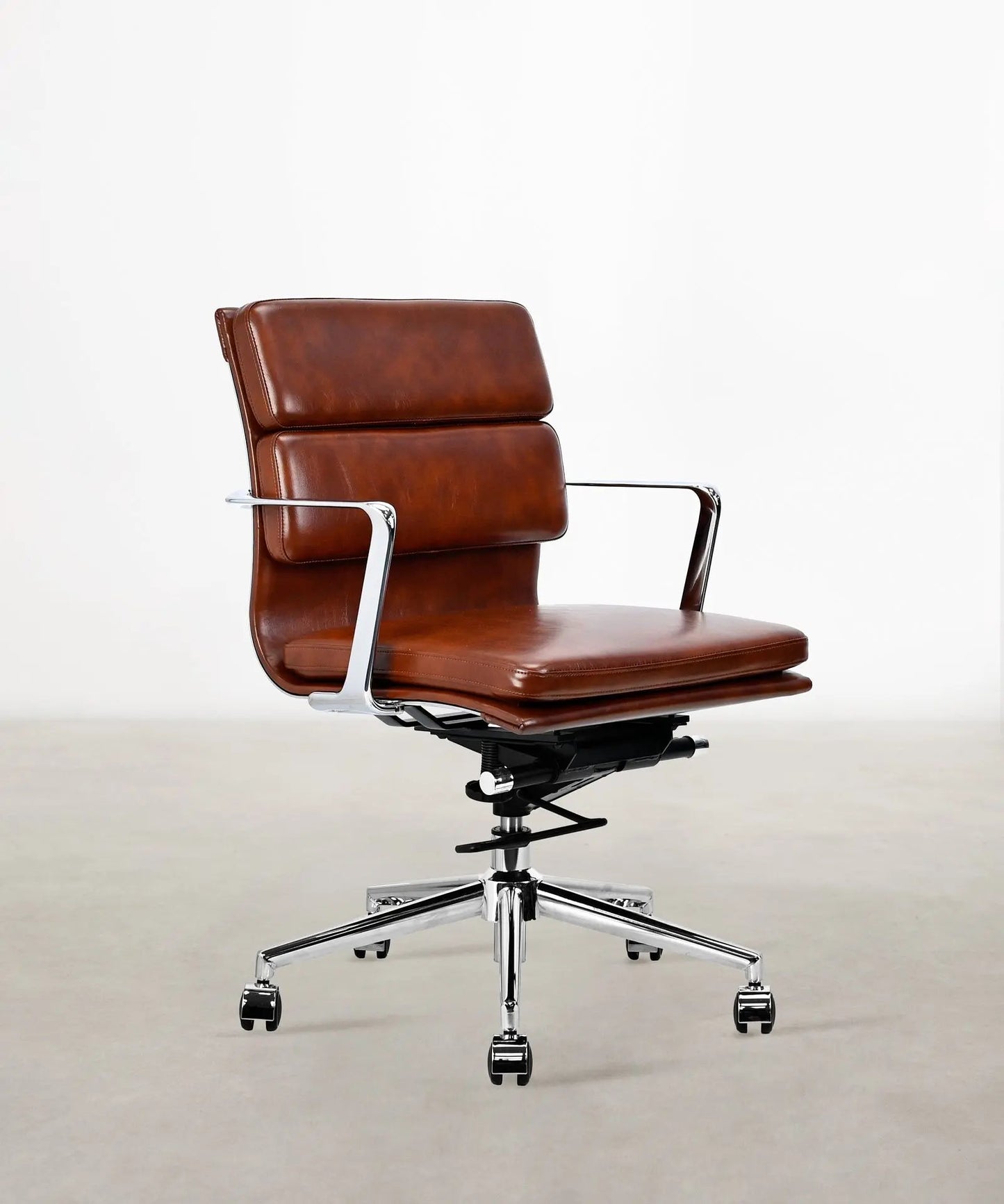 55934063444354 Silla de Oficina en Polipiel Alpha Low Back Sillas de Oficina Northdeco