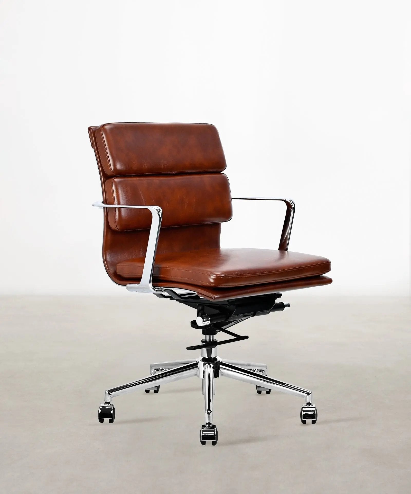 55934063444354 Silla de Oficina en Polipiel Alpha Low Back Sillas de Oficina Northdeco