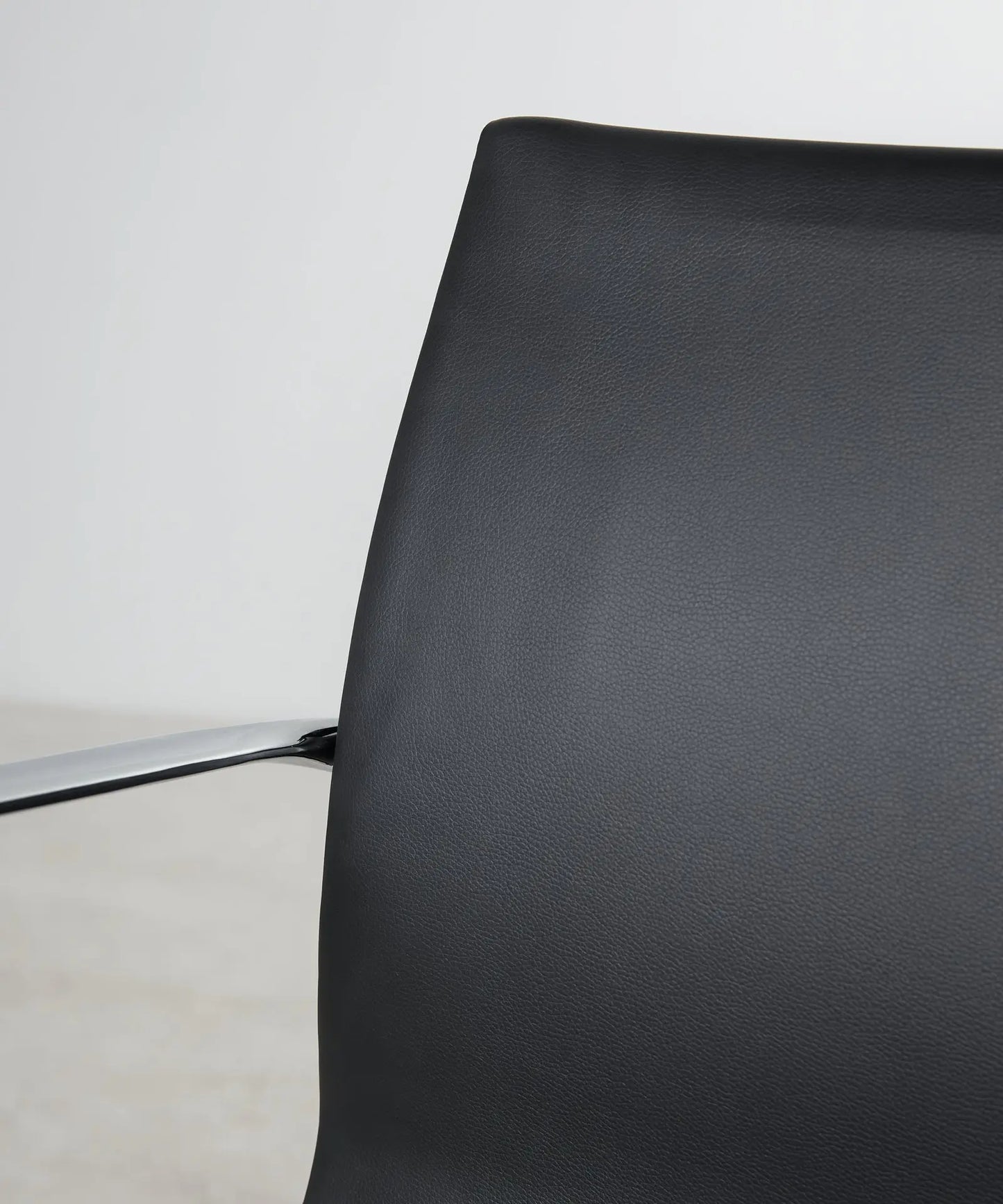 55958630039938 Silla de Oficina en Polipiel Dafne Low Back Sillas de Oficina Northdeco