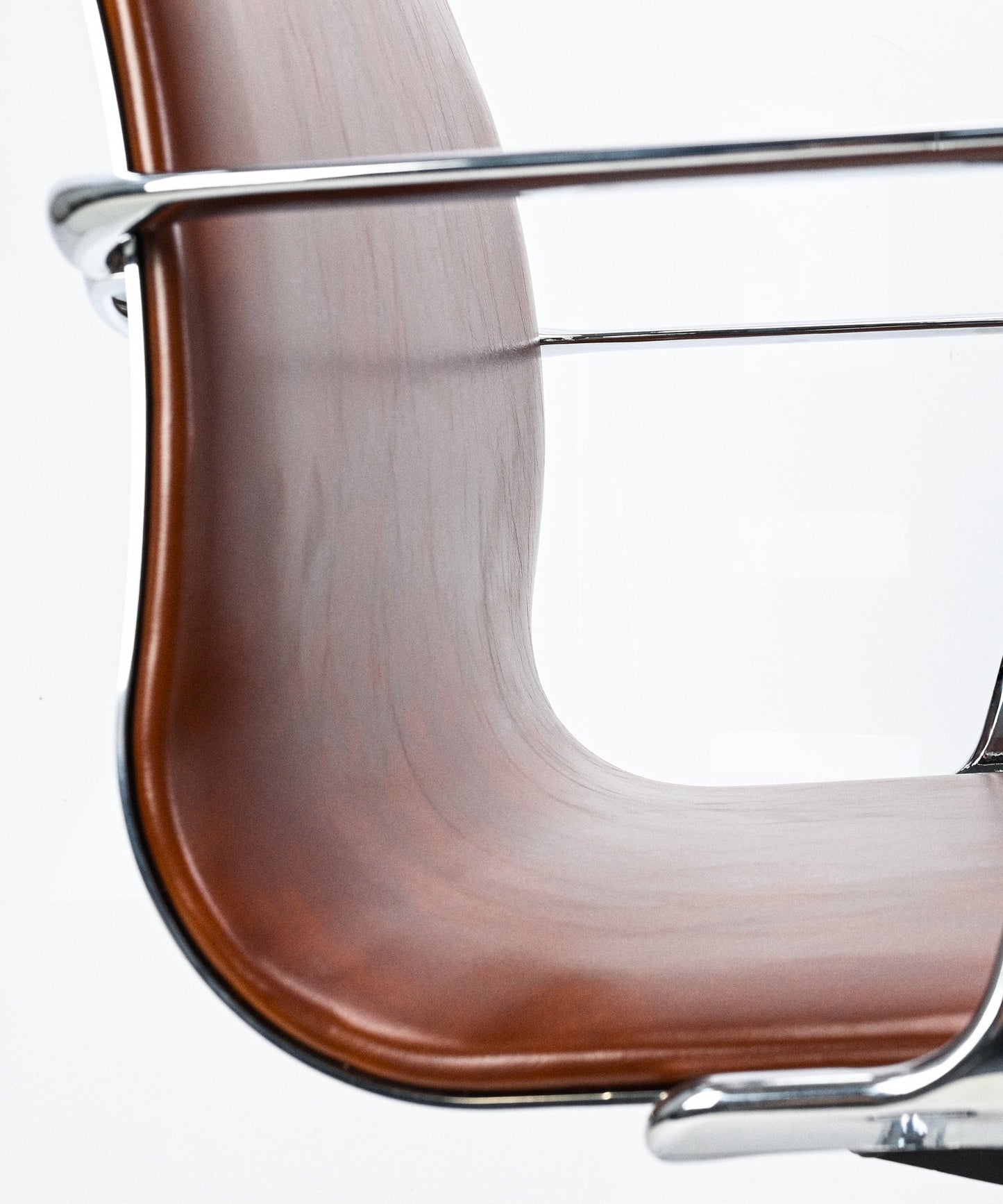 55958630007170 Silla de Oficina en Polipiel Dafne Low Back Sillas de Oficina Northdeco