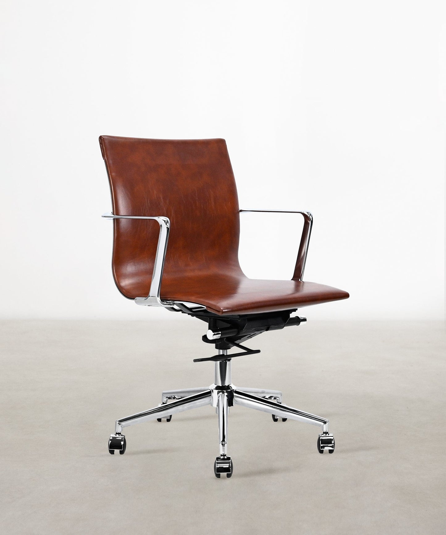 55958630007170 Silla de Oficina en Polipiel Dafne Low Back Sillas de Oficina Northdeco