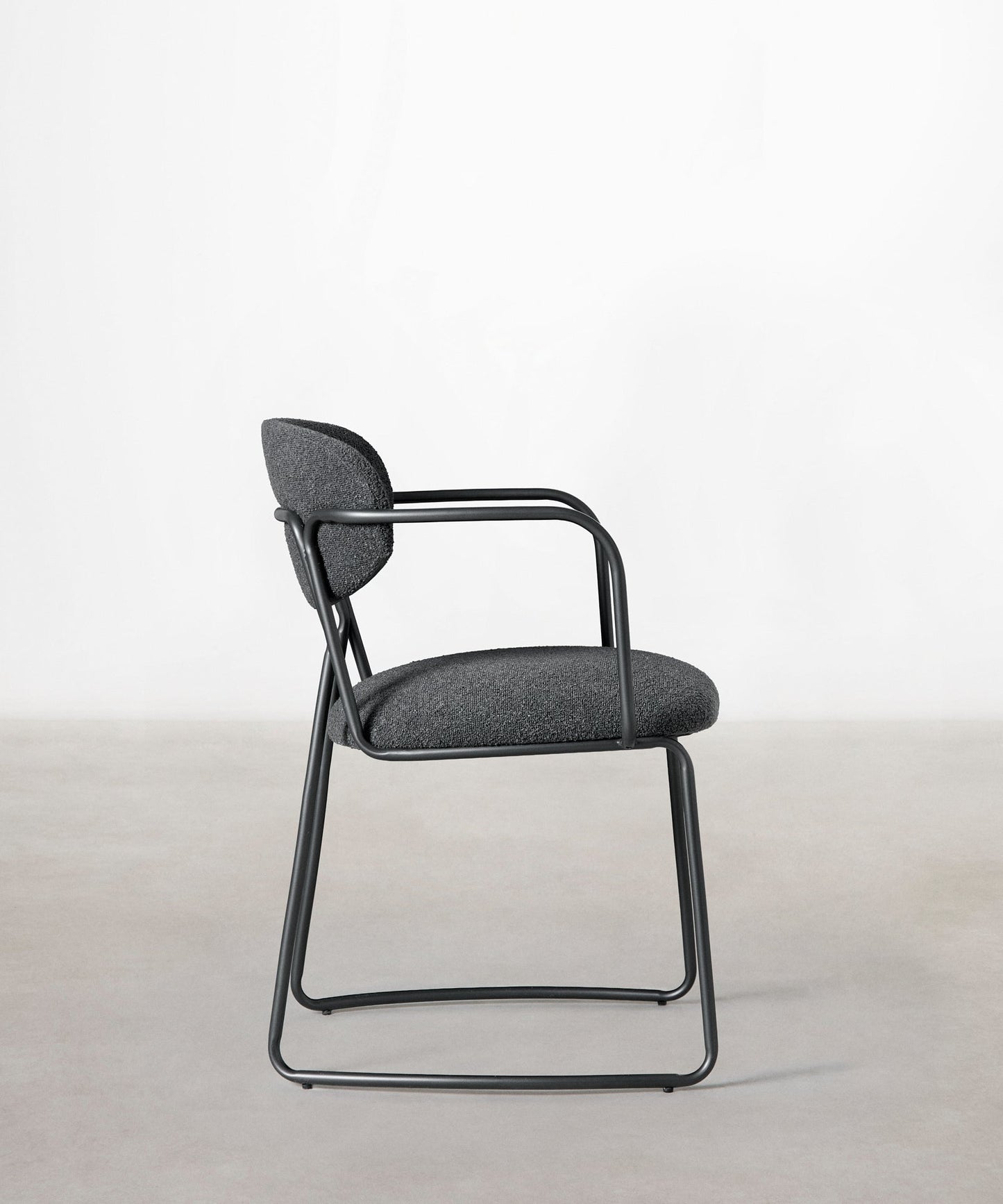 56625826595202 Silla de Comedor de Tela y metal con Reposabrazos Mortiz Arms Sillas tapizadas Northdeco