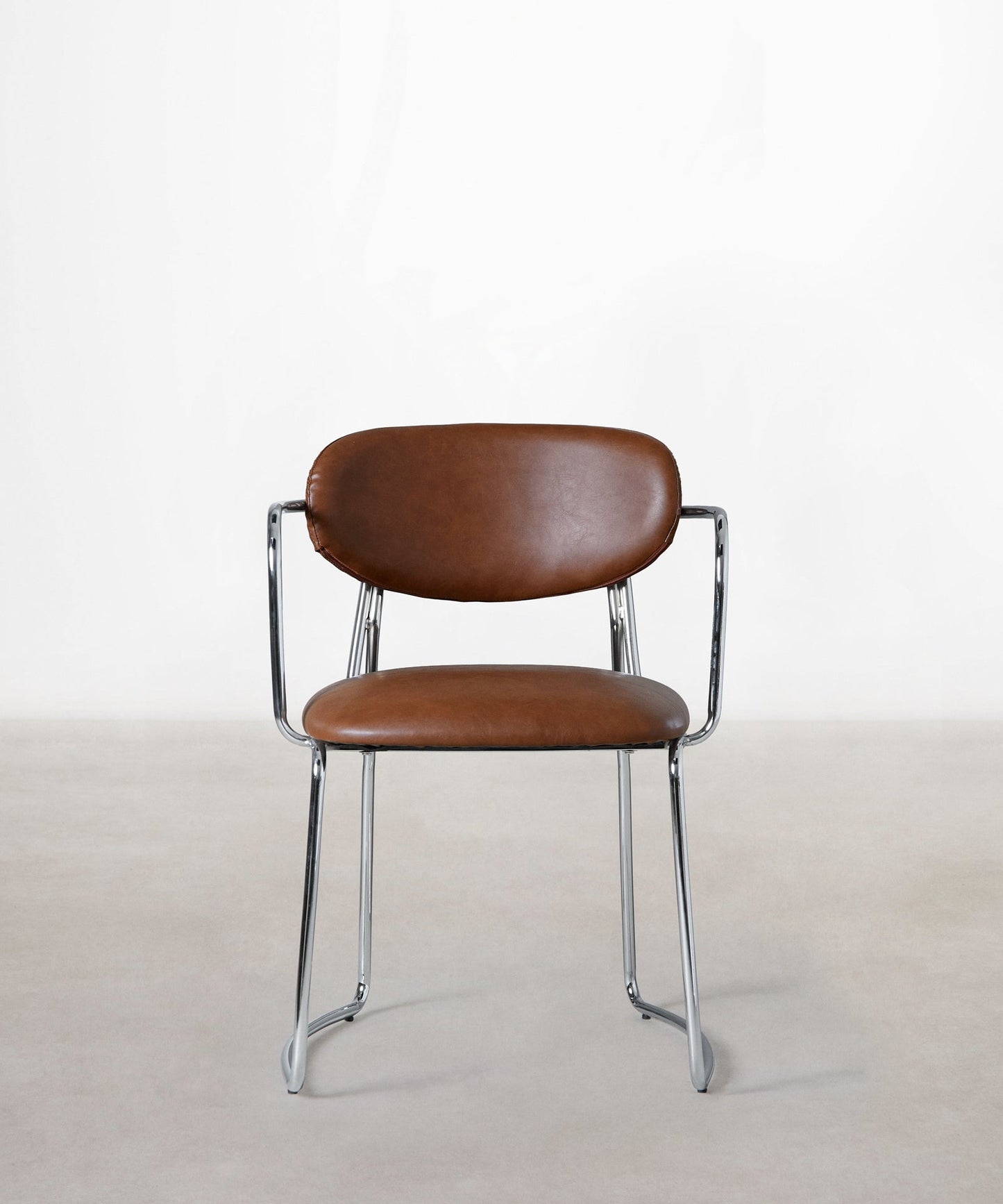 56625833574786 Silla de Comedor de Polipiel y Metal con Reposabrazos Moritz PU Sillas tapizadas Northdeco