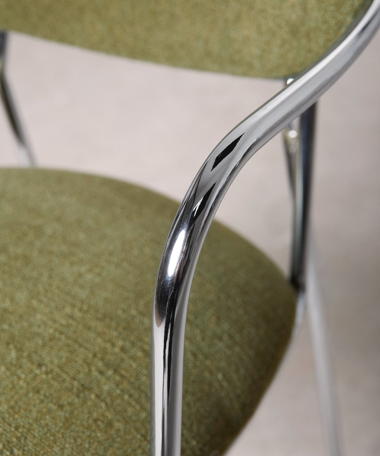 56625826496898 Silla de Comedor de Tela y metal con Reposabrazos Mortiz Arms Sillas tapizadas Northdeco