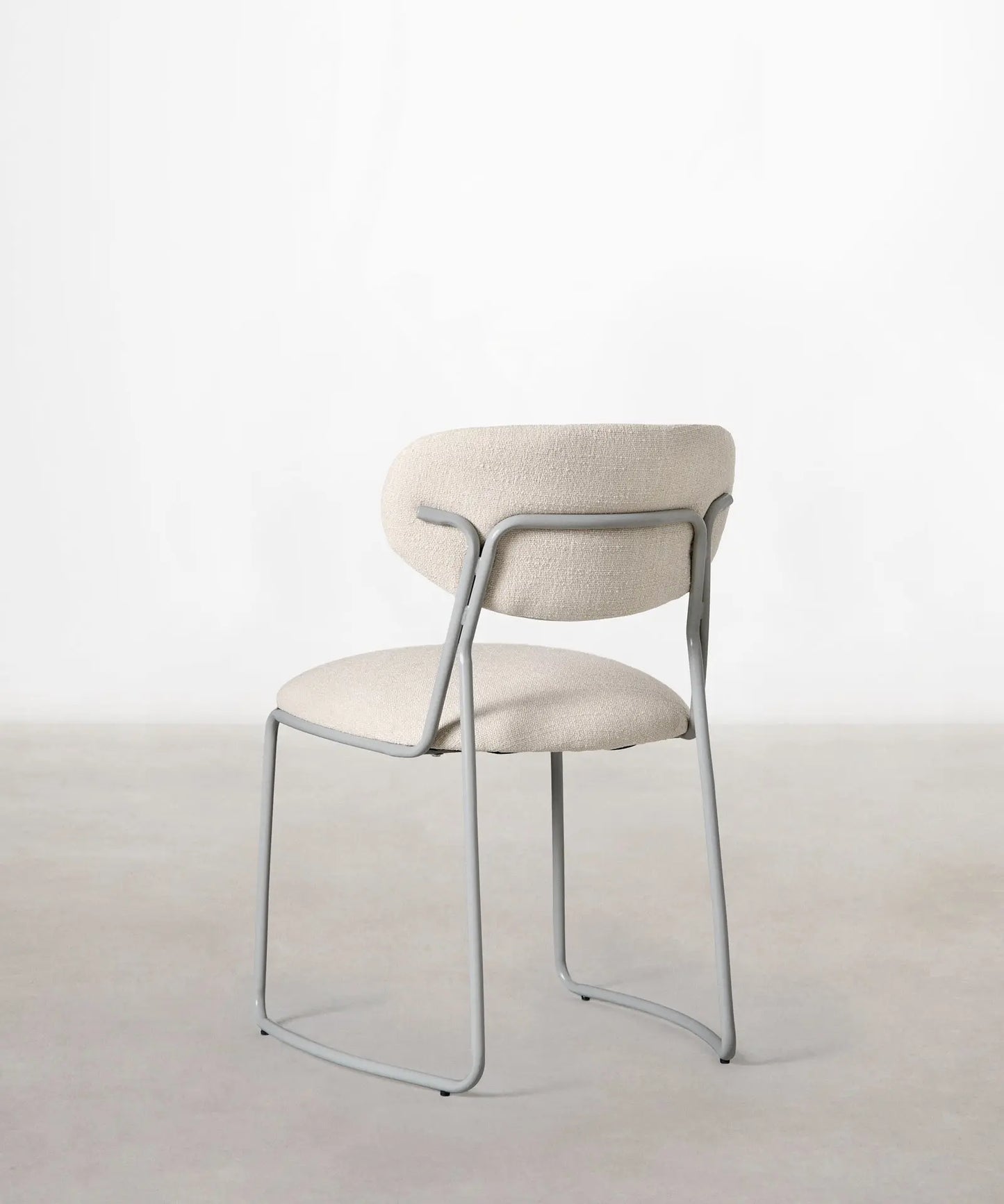 56625769611650 Silla de Comedor de Tela y metal Moritz Sillas tapizadas Northdeco