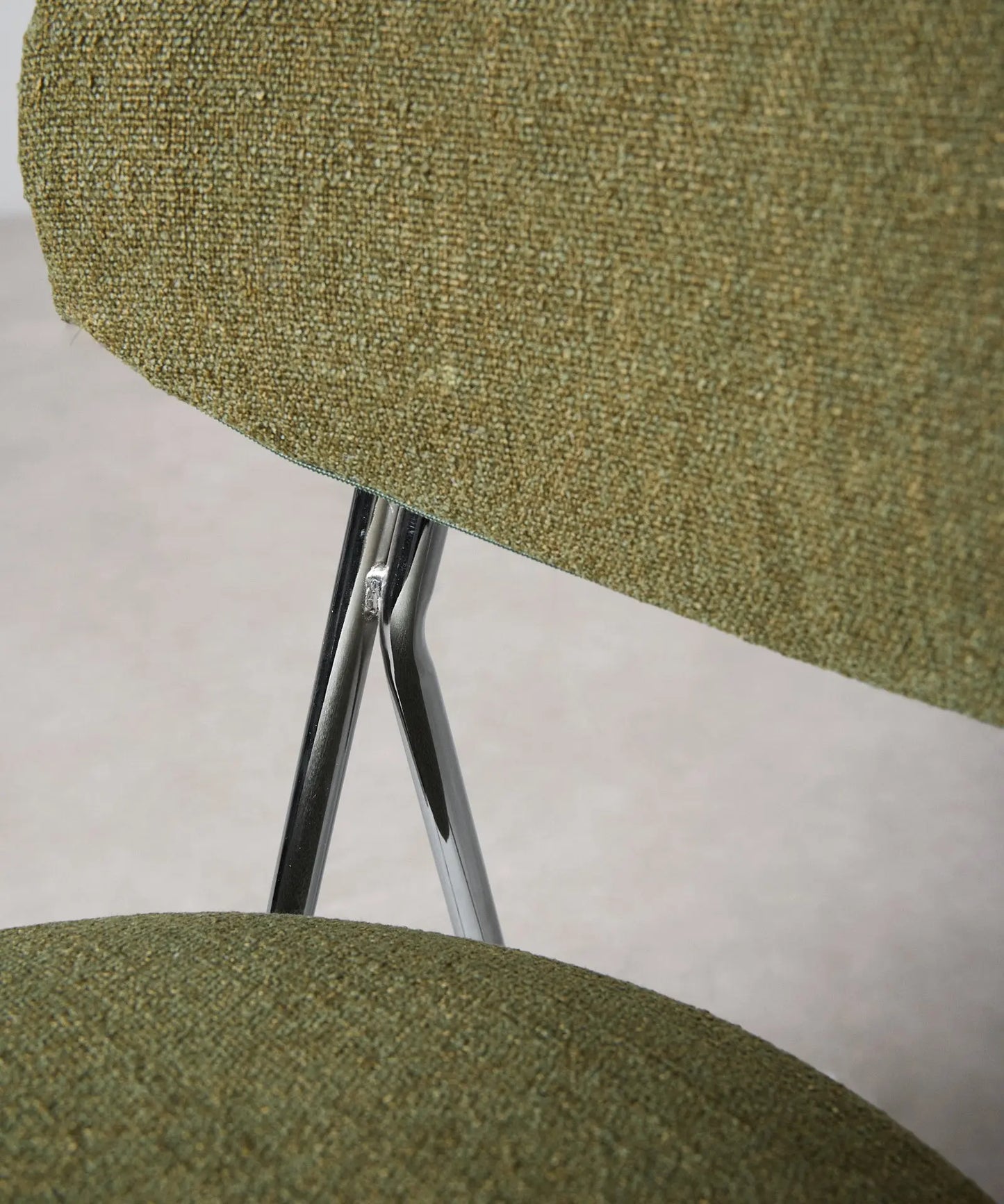 56625769480578 Silla de Comedor de Tela y metal Moritz Sillas tapizadas Northdeco