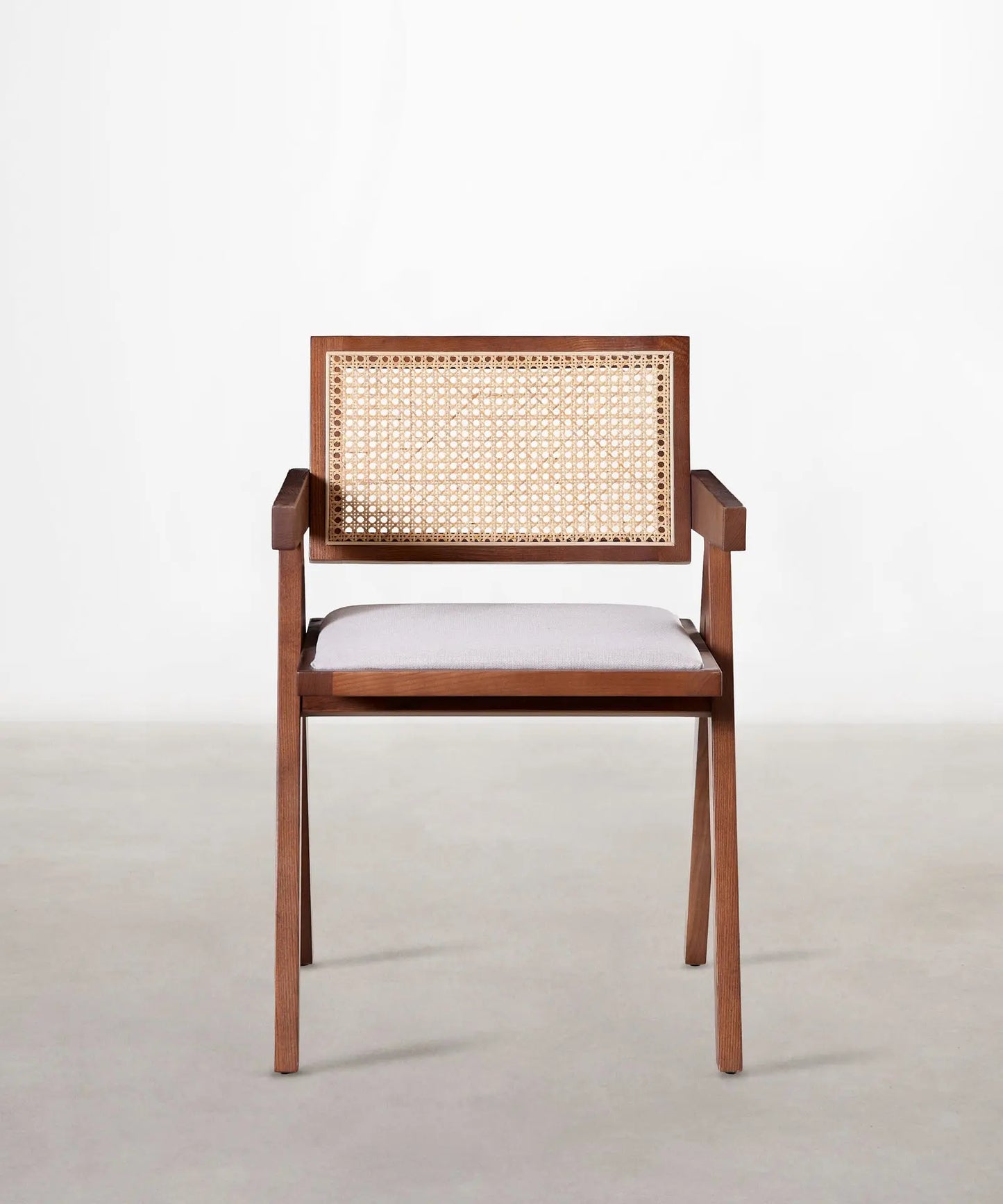 47041483899217 Silla de Comedor en Madera Tapizada con Reposabrazos Pauline Arms Sillas de madera Northdeco