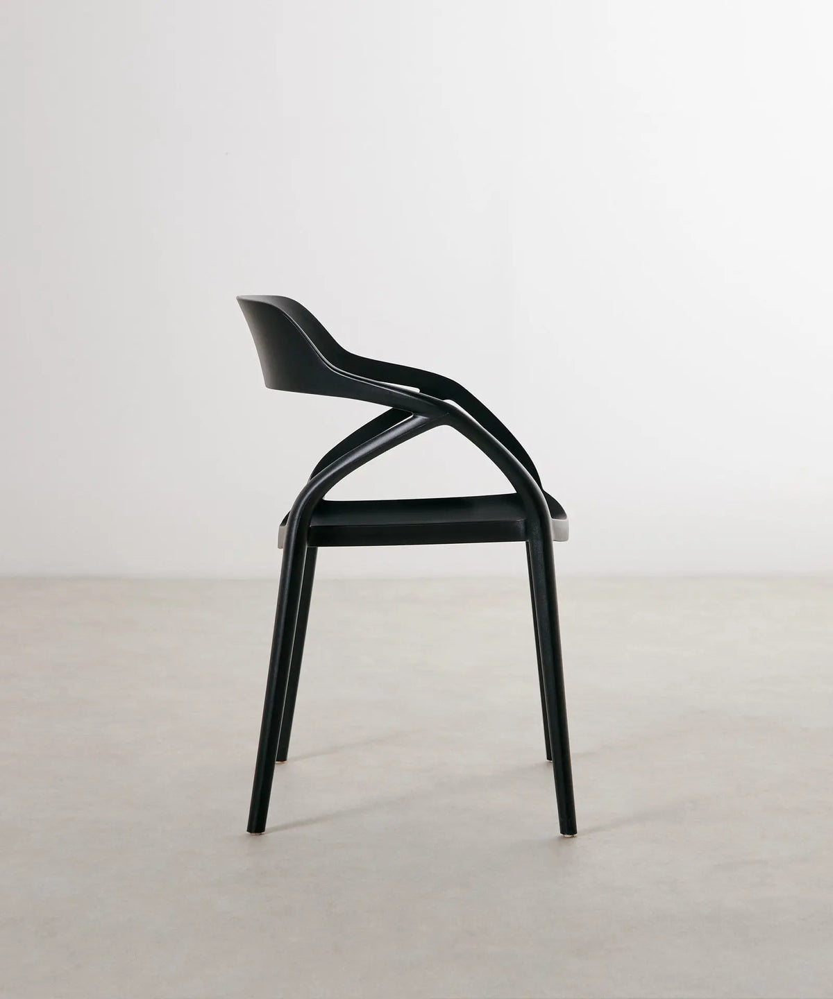 42016632209587 Silla de Polipropileno con Reposabrazos Grace Sillas de Plástico Northdeco