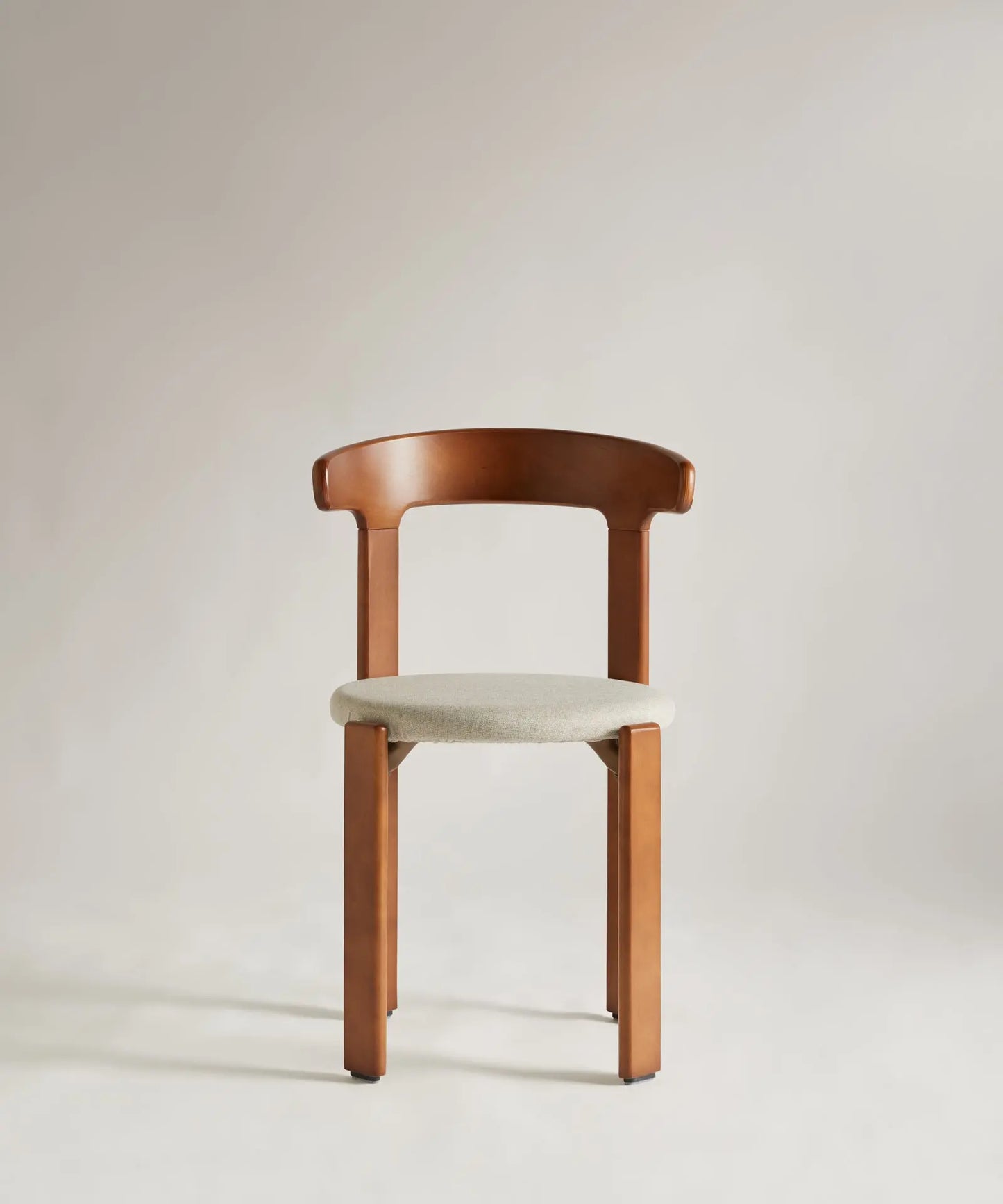 56687044985218 Silla de Comedor en Madera Tapizada Grim Sillas de Madera Northdeco