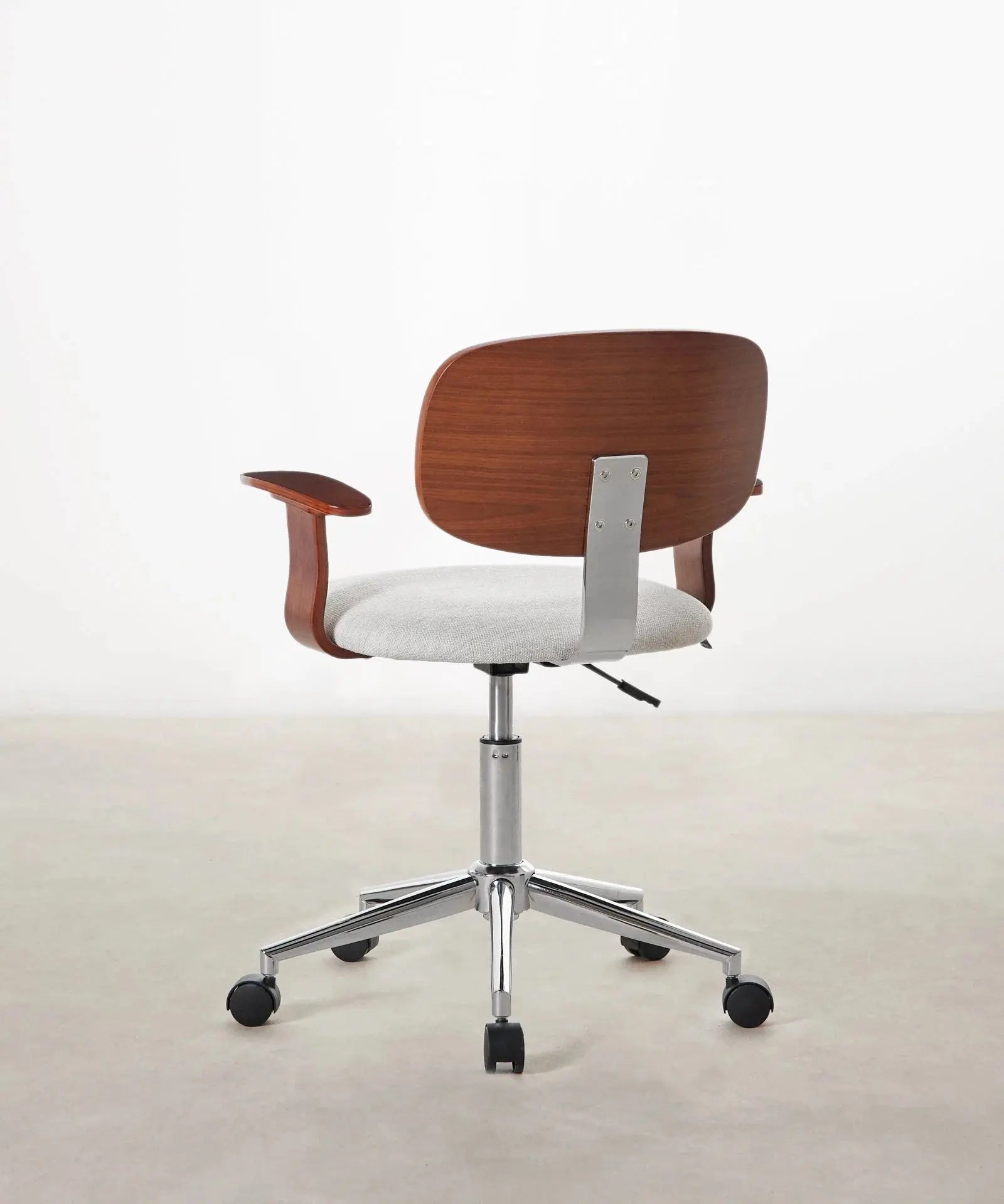 54899408863618 Silla de Escritorio de Madera y Tapizada Ajustable Morgan Sillas de Oficina Northdeco